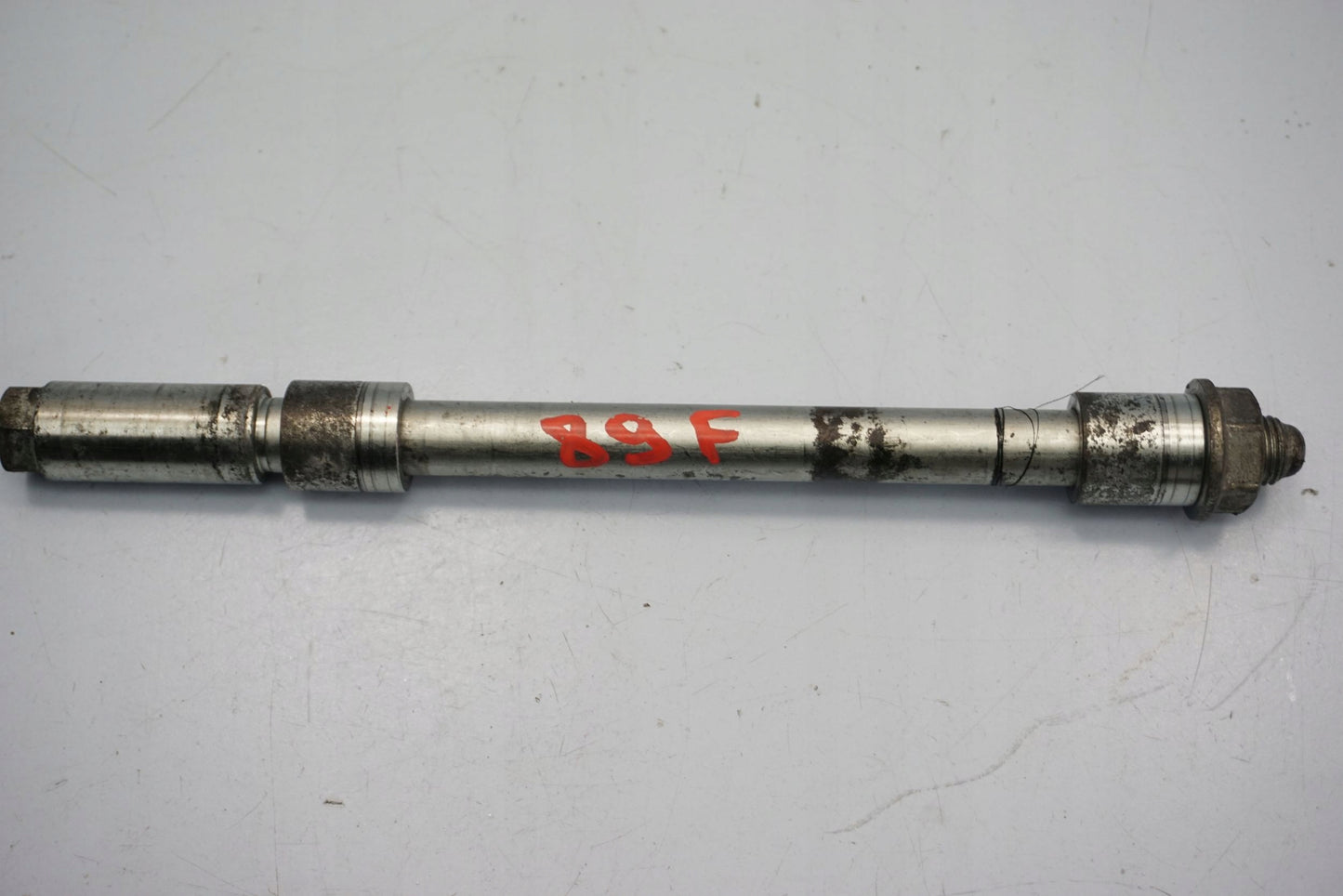 HONDA CB 125 R JC79 18-20 Vorderachse Achse vorne Radachse front axle