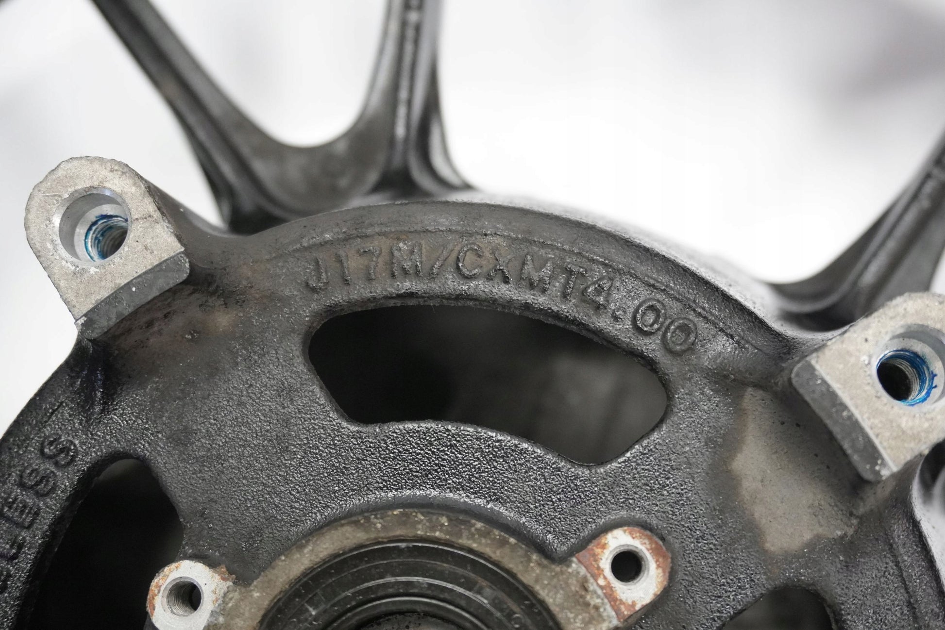 SUZUKI DL 650 V-STROM 19- Felge hinten Wheel Hinterrad 3