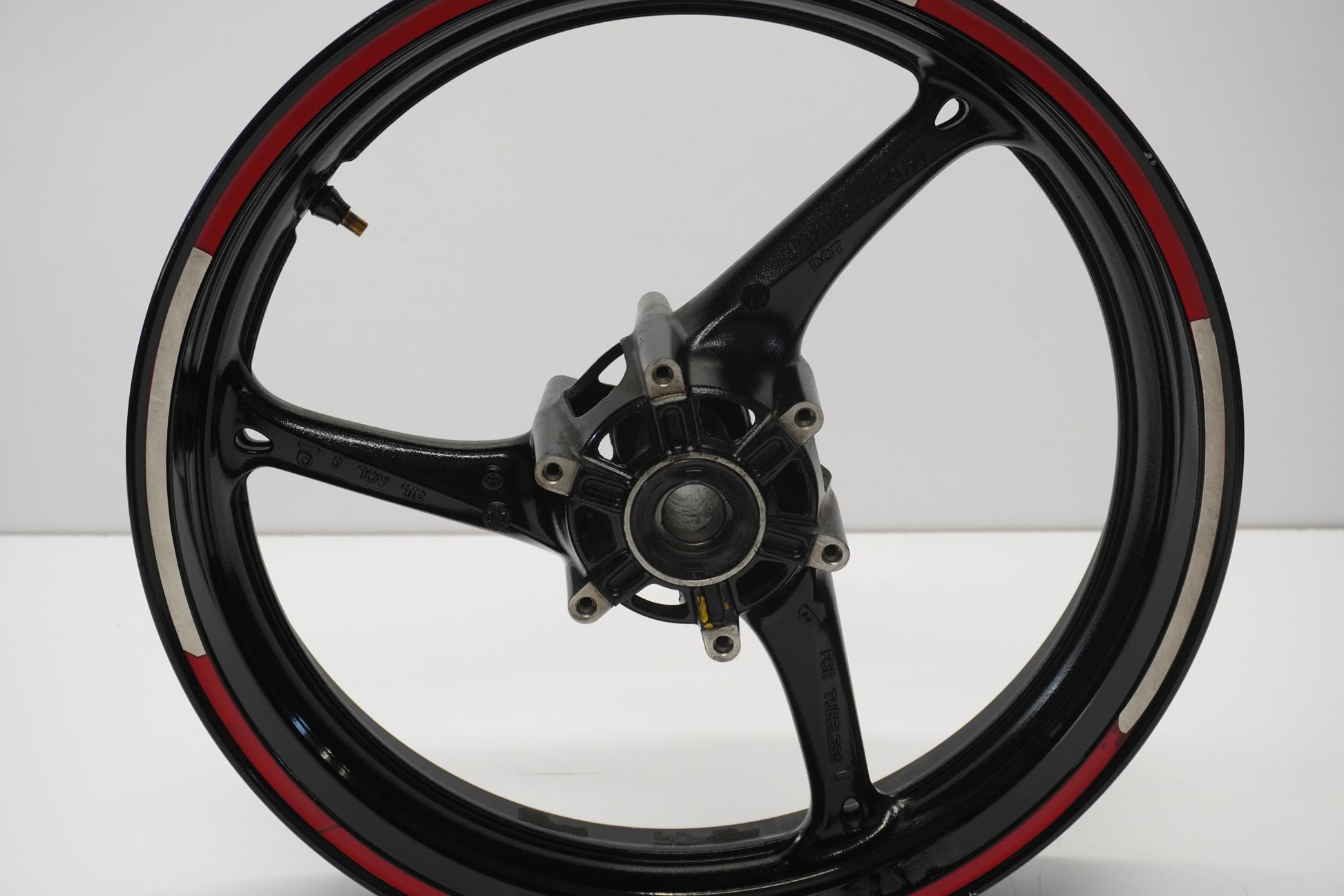 SUZUKI GSX-R 600 750 K8 K9 L0 Felge vorne Wheel Vorderrad 4
