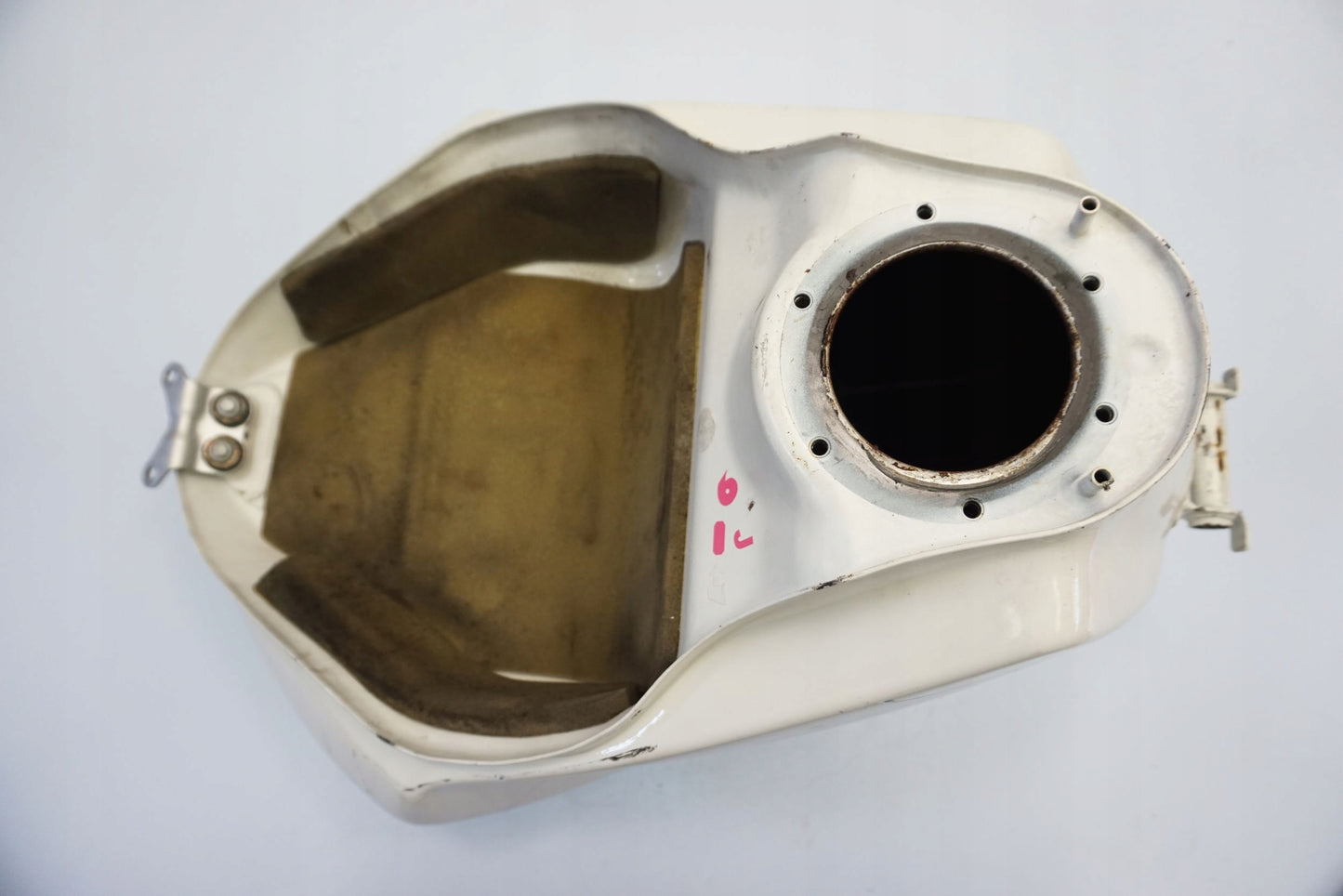 TRIUMPH STREET TRIPLE 675 07-12 Kraftstofftank Benzintank Fuel Tank