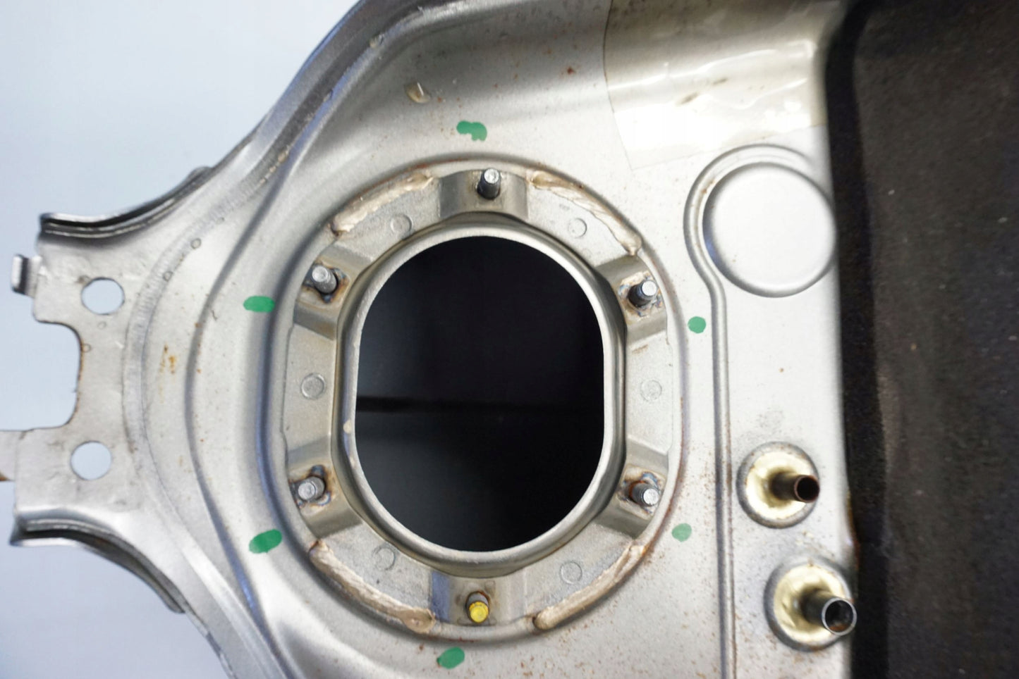 HONDA VFR 800 F 17-19 Kraftstofftank Benzintank Fuel Tank 5