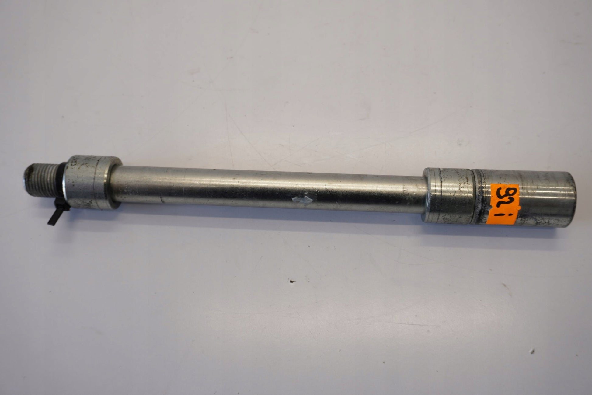 HONDA CBR 500 R 24- Vorderachse Achse vorne Radachse front axle 4