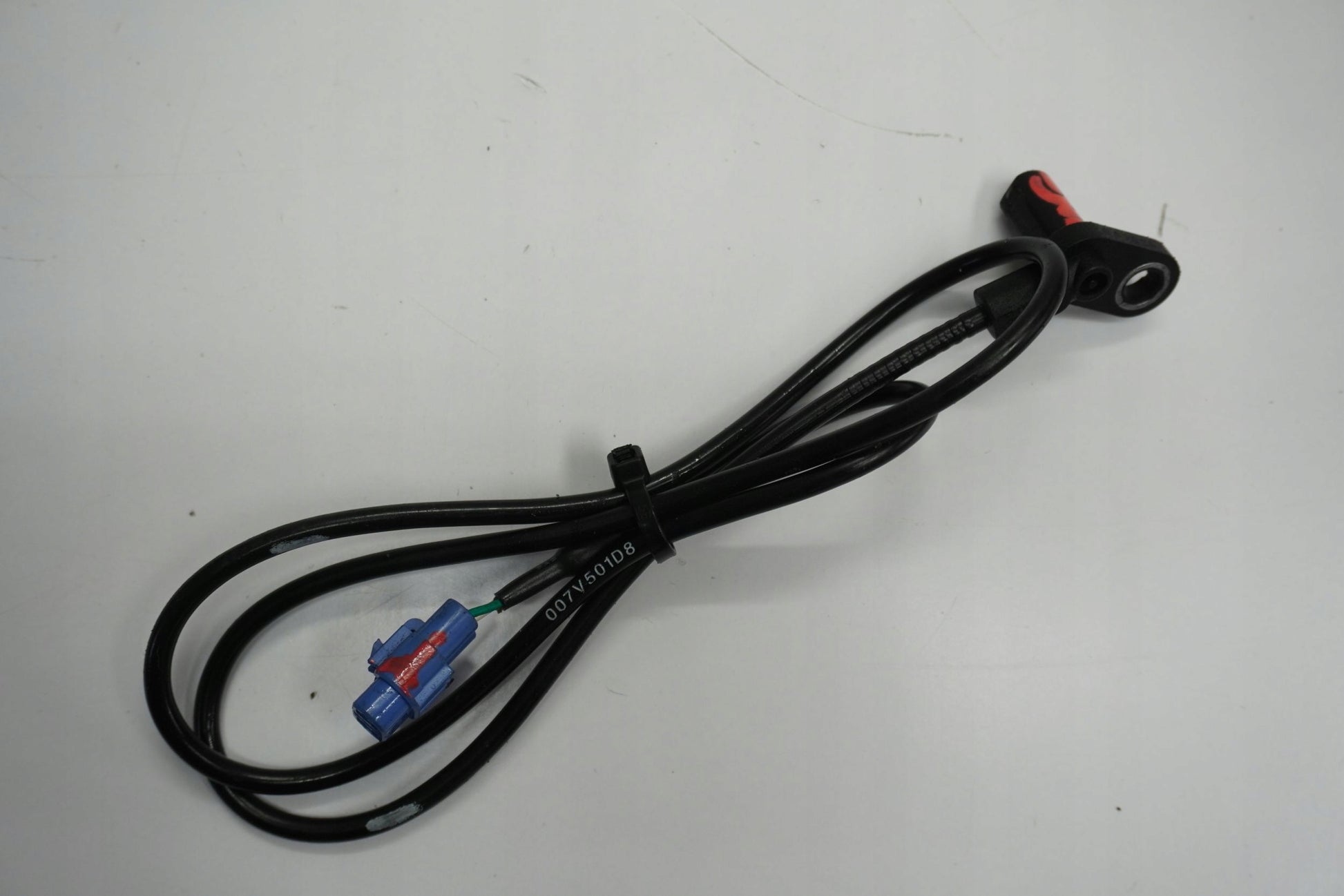 SUZUKI GSX-S 750 17-23 ABS Sensor hinten 5