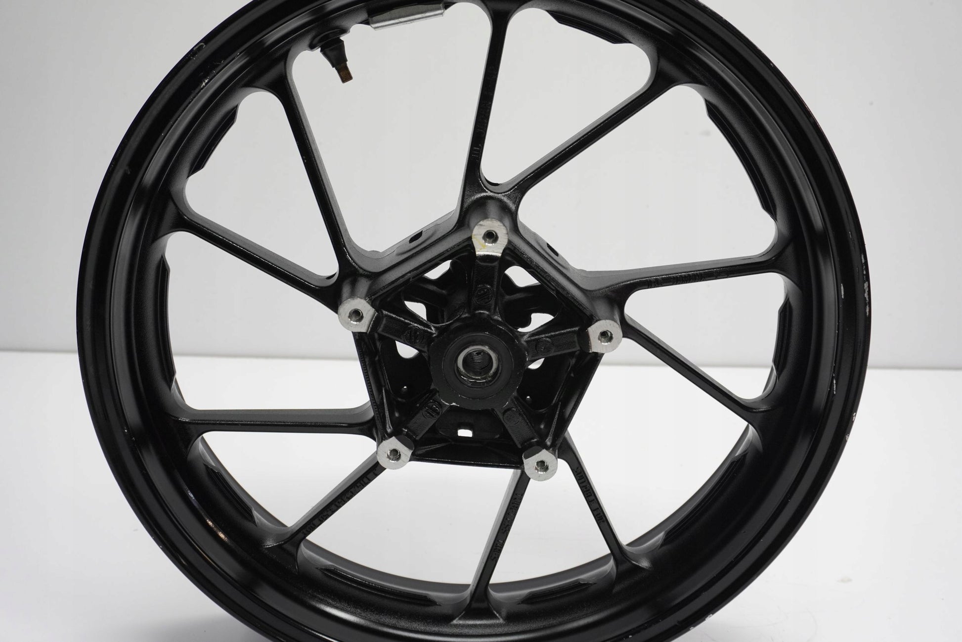YAMAHA MT-09 13-16 Felge vorne Wheel Vorderrad 11