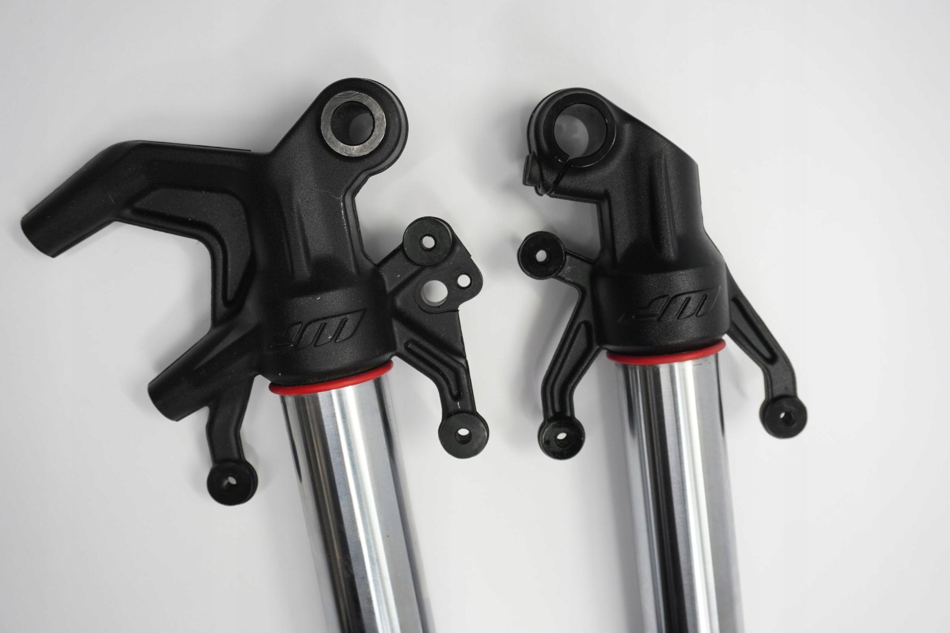 KTM 390 ADV ADVENTURE Gabel Gabelholme Fork 4