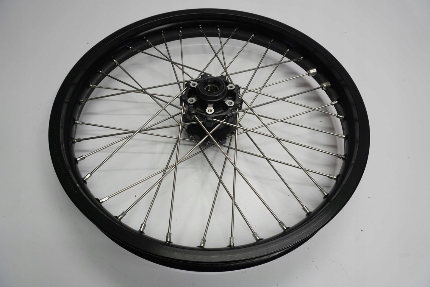 HONDA XL 750 TRANSALP 23- Felge vorne Wheel Vorderrad 7