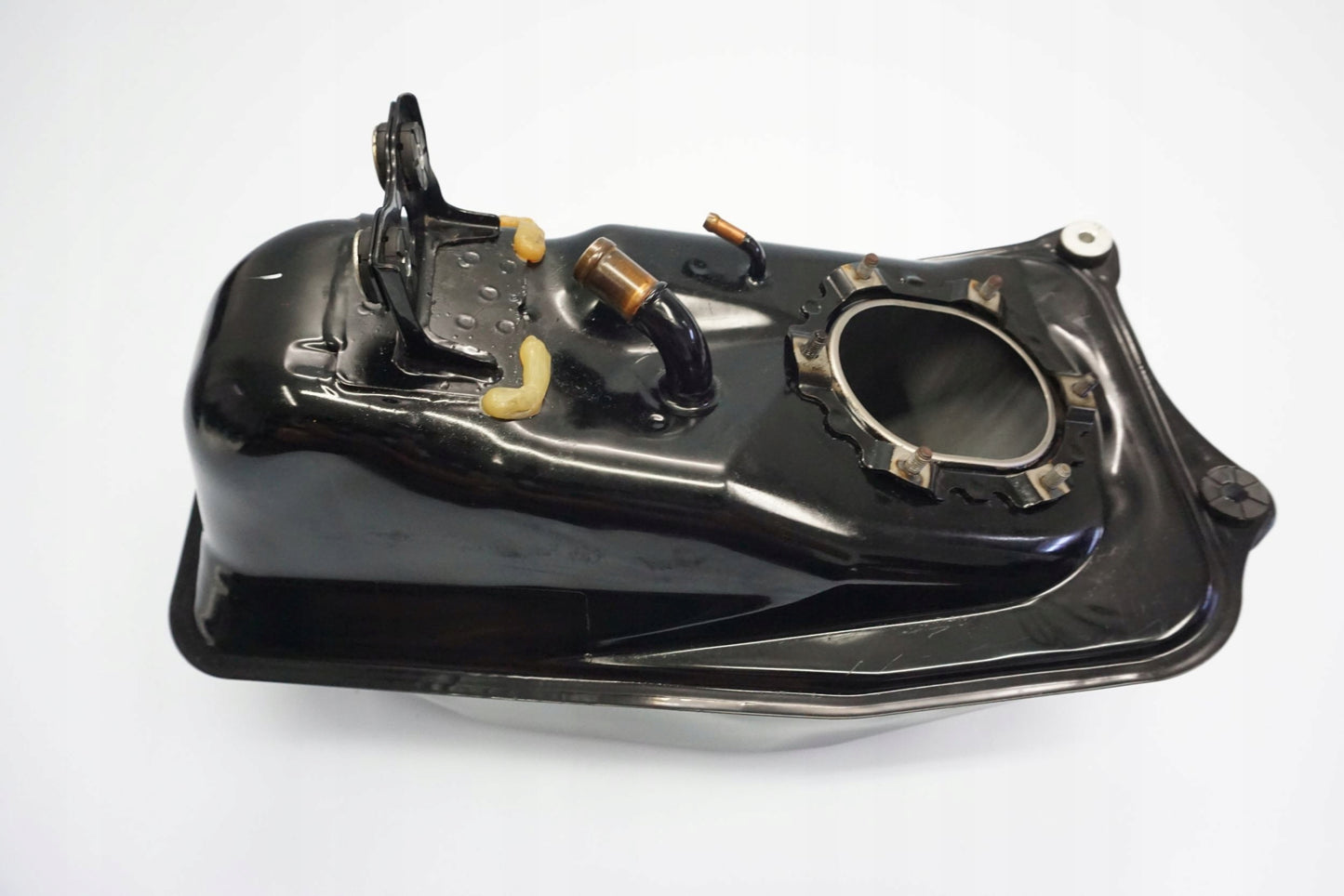 HONDA ST 1300 PAN EUROPEAN 02-13 Kraftstofftank Benzintank Fuel Tank 4