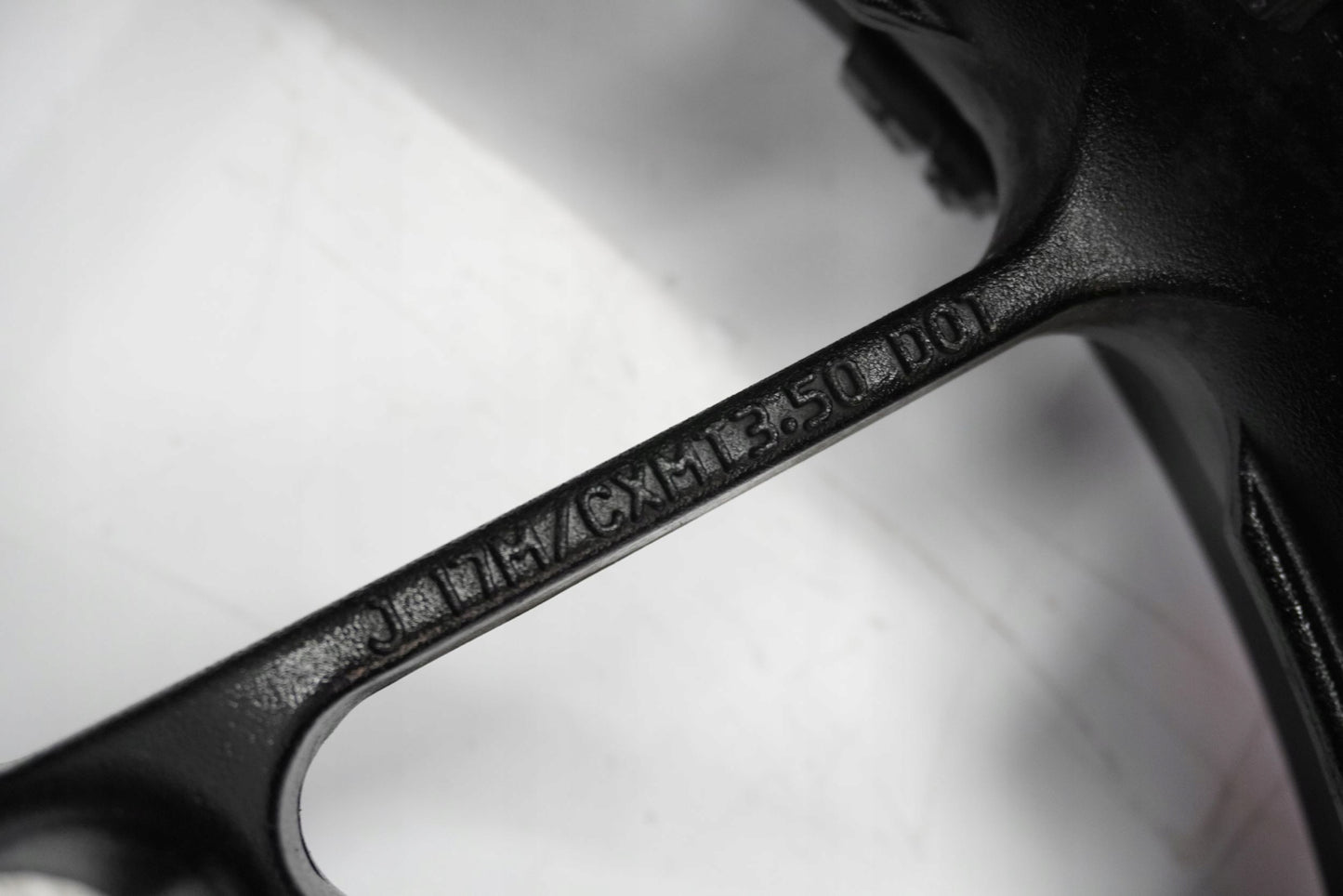 YAMAHA MT-09 TRACER 15-17 Felge vorne Wheel Vorderrad 4