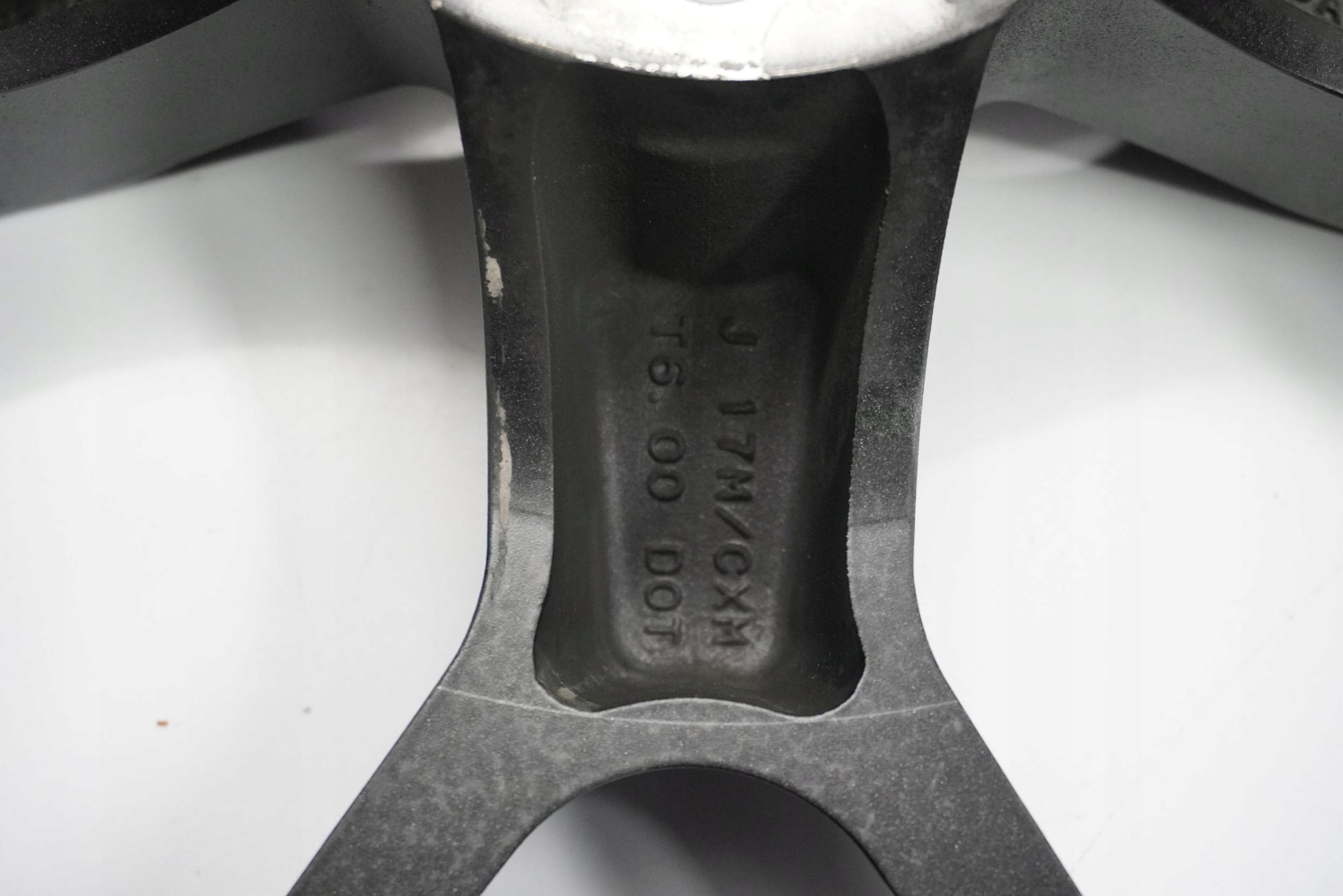 HONDA CB 1000 R SC80 Felge hinten Wheel Hinterrad 9