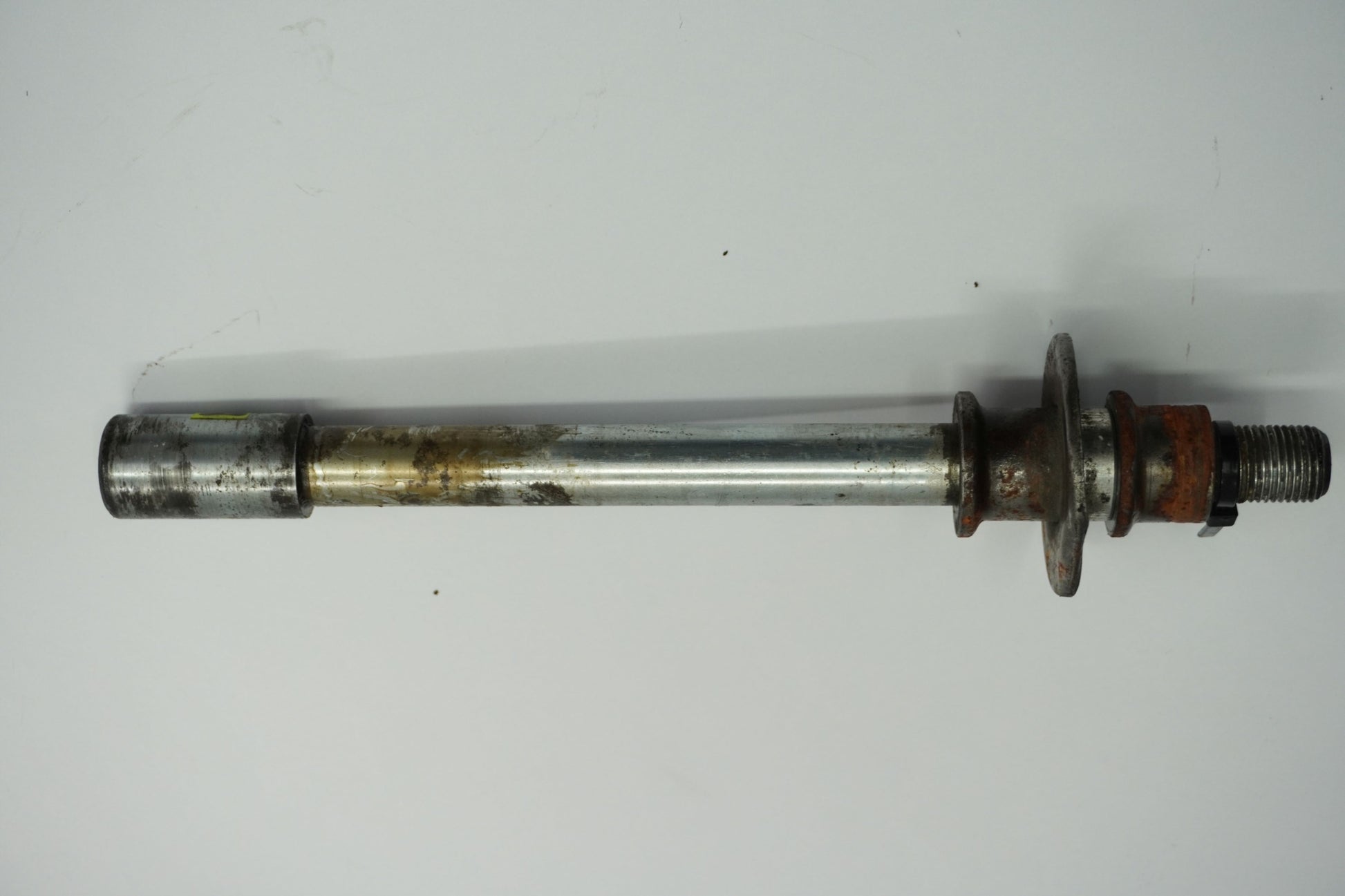 SUZUKI DL 650 V-STROM 19- Vorderachse Achse vorne Radachse front axle 7