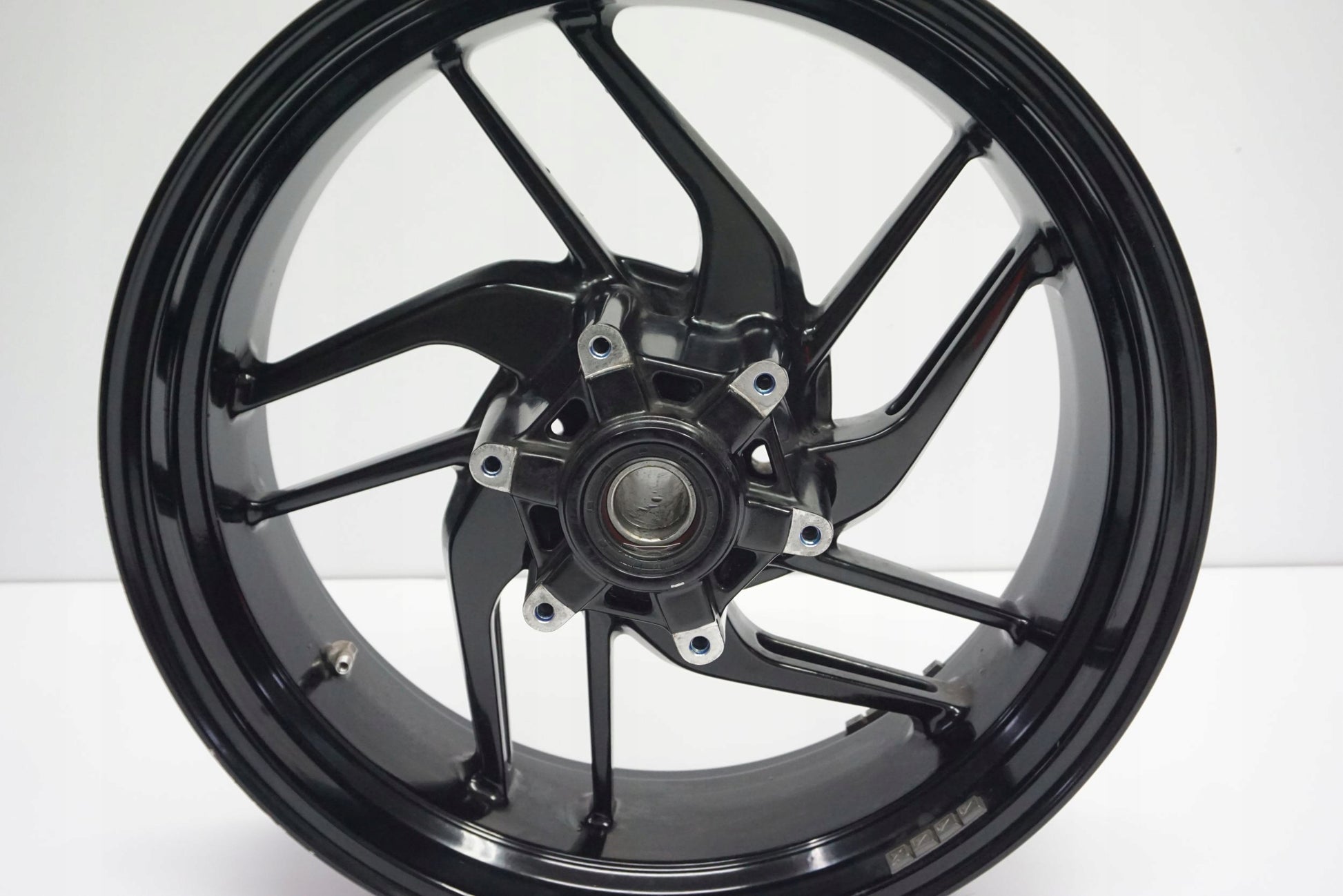 DUCATI MONSTER 821 18-20 Felge hinten Wheel Hinterrad 8