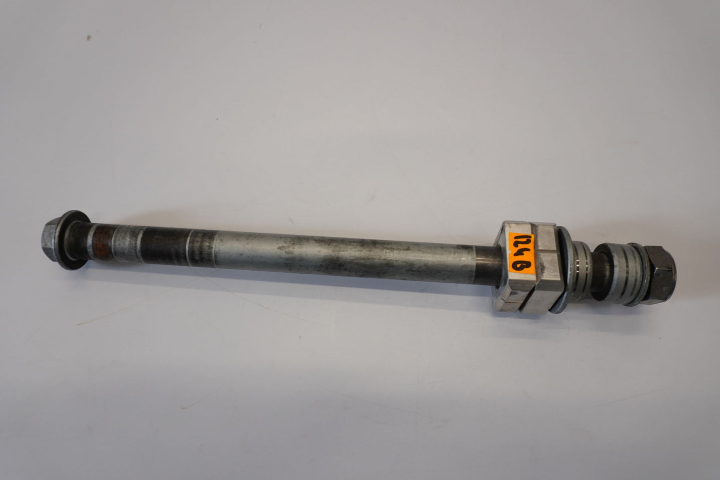 HONDA X-ADV 750 17- Hinterachse Achse hinten Radachse rear axle 3
