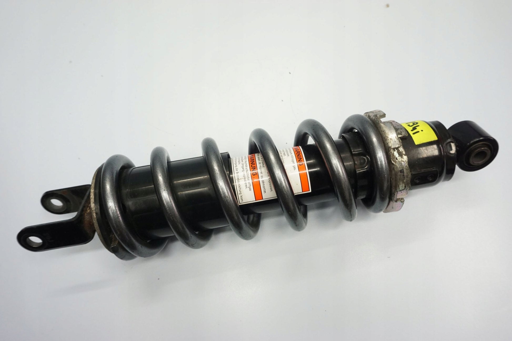 SUZUKI GSR 750 11-16 Stoßdämpfer Federbein shock absorber 4