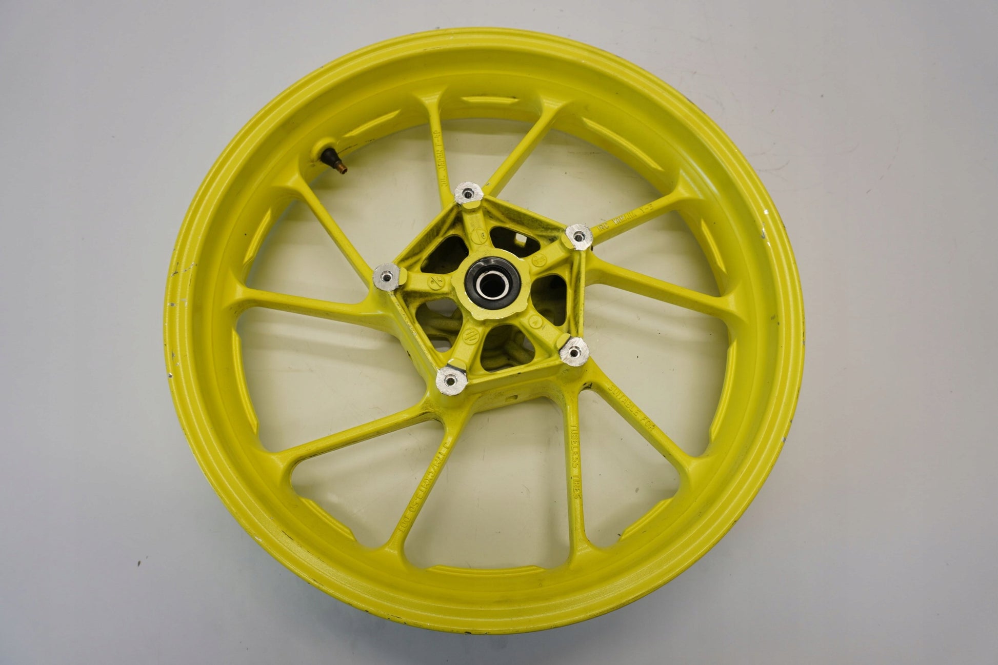 YAMAHA MT-07 13-17 Felge vorne Wheel Vorderrad 7