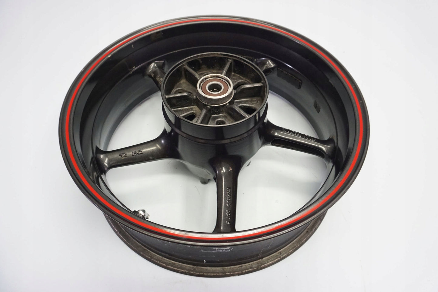 TRIUMPH DAYTONA 675 06-12 Felge hinten Wheel Hinterrad 6