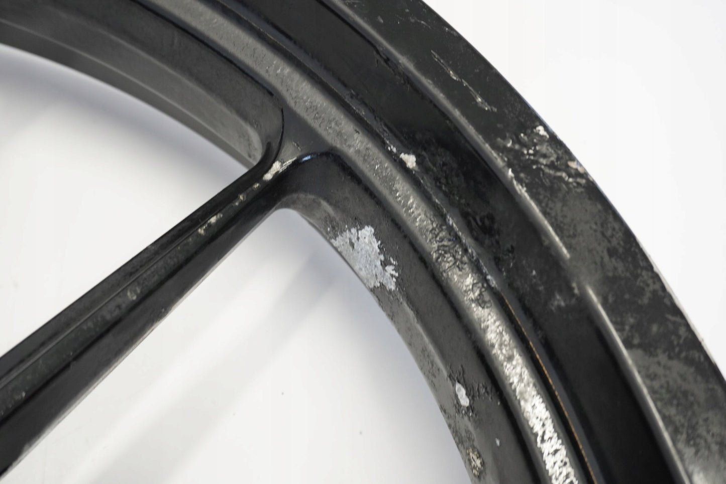 KTM 125 DUKE 17-23 Felge vorne Wheel Vorderrad 7