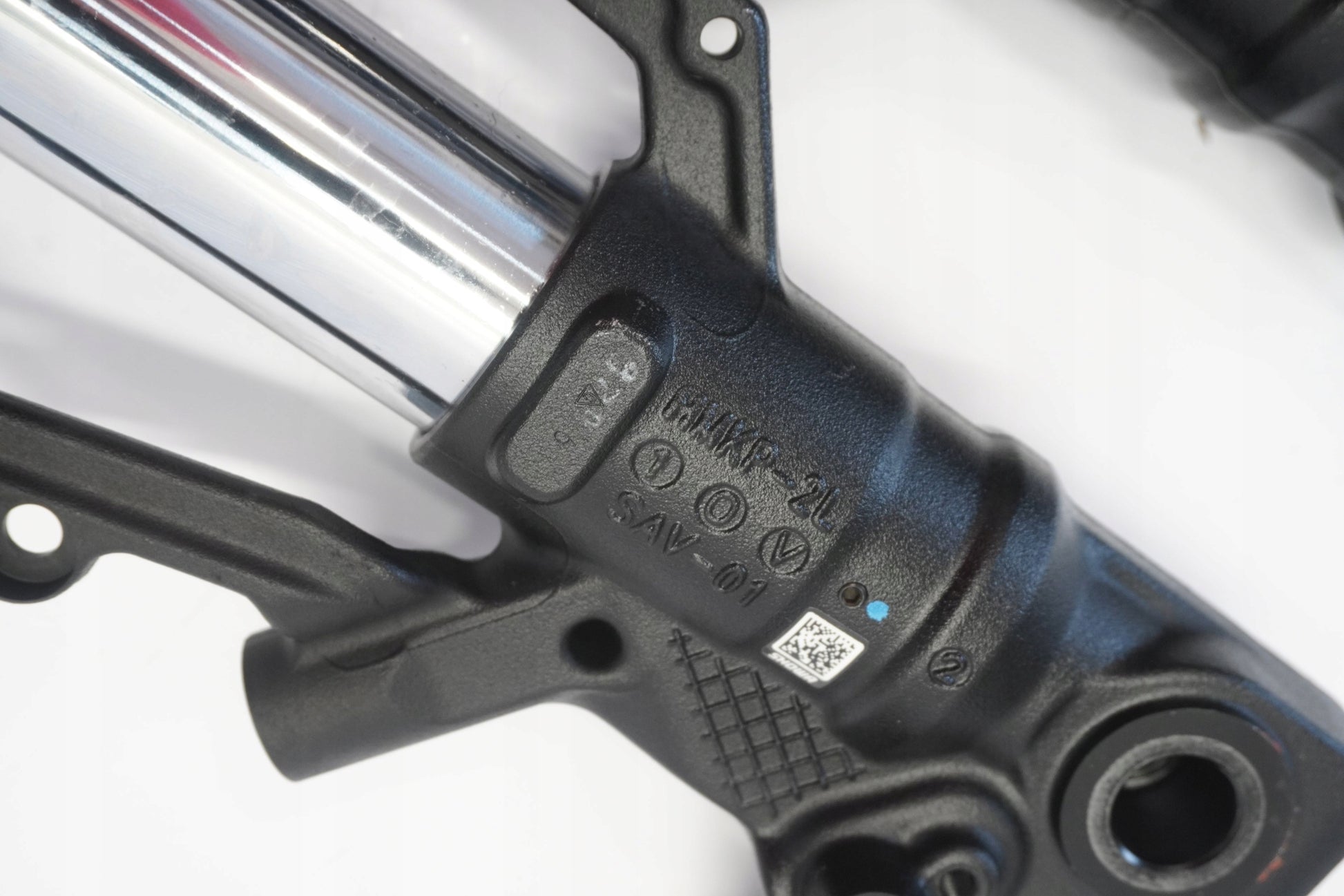 HONDA CB 750 HORNET 23- Gabel Gabelholme Fork 16