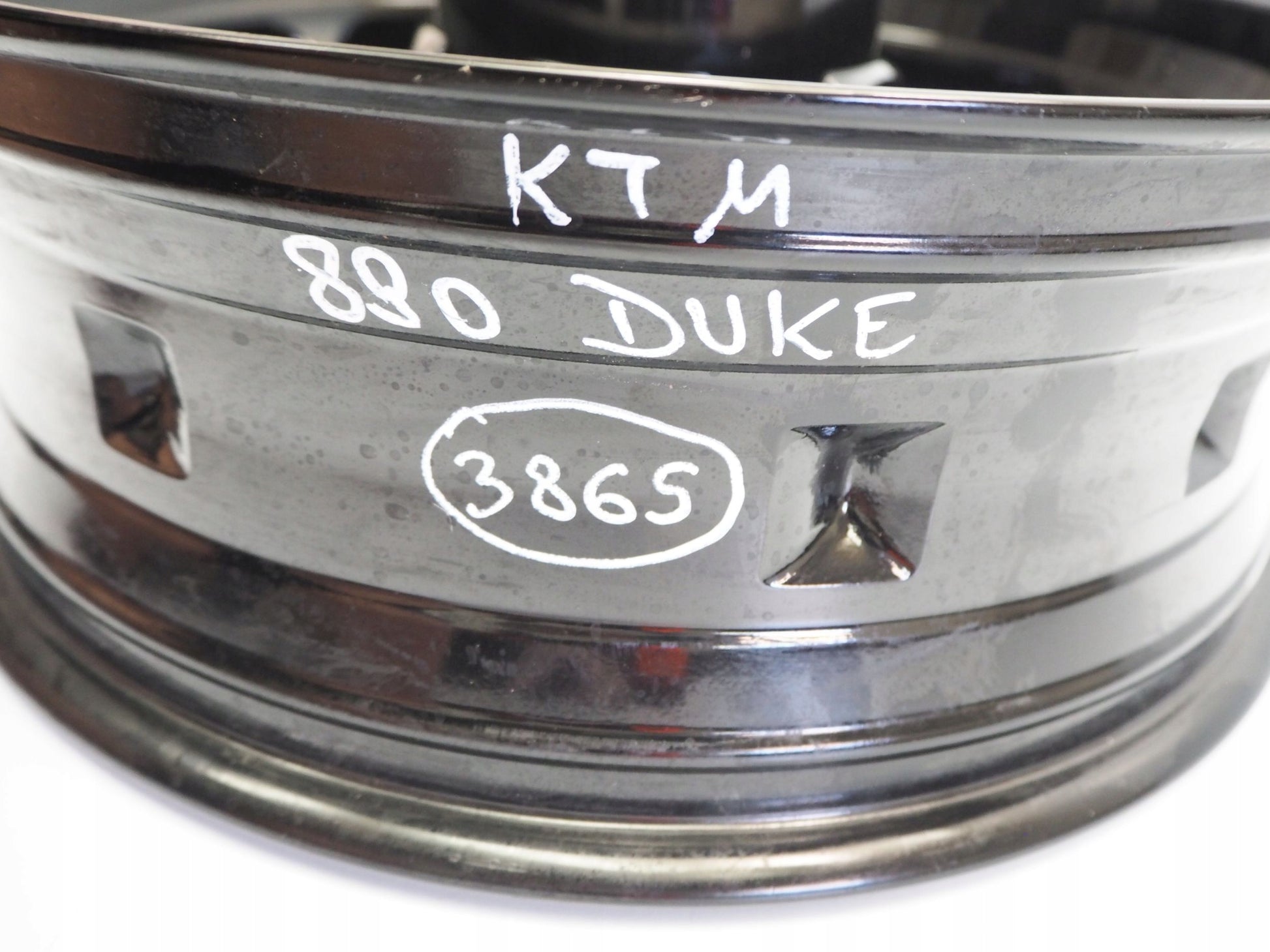KTM 890 DUKE R 20- Felge hinten Wheel Hinterrad 7