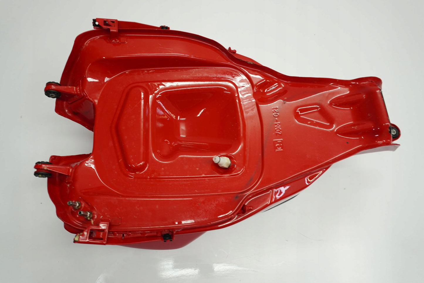 DUCATI STREETFIGHTER V2 Kraftstofftank Benzintank Fuel Tank 2