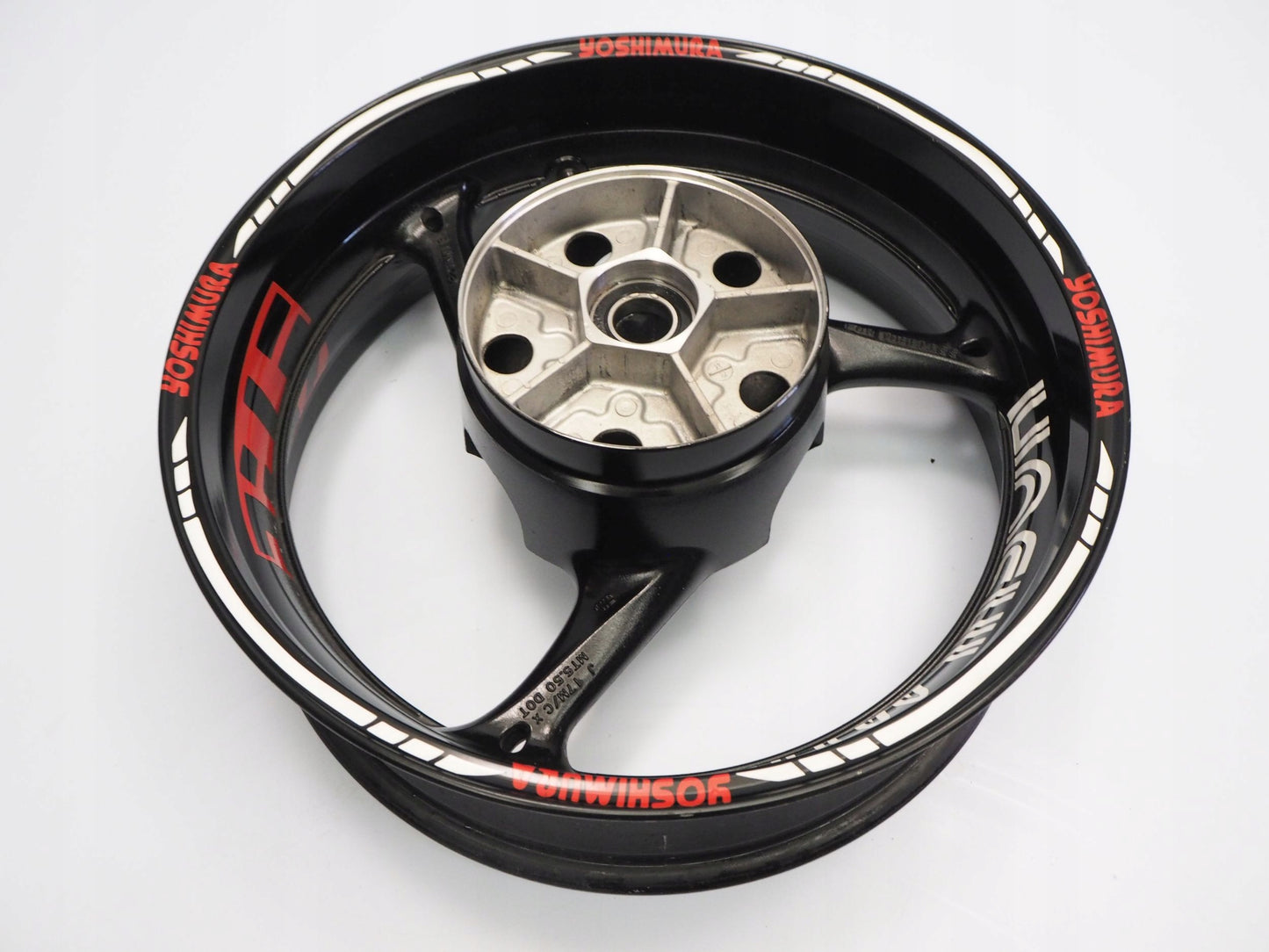 SUZUKI GSX-R 600 750 K8 K9 L0 Felge hinten Wheel Hinterrad