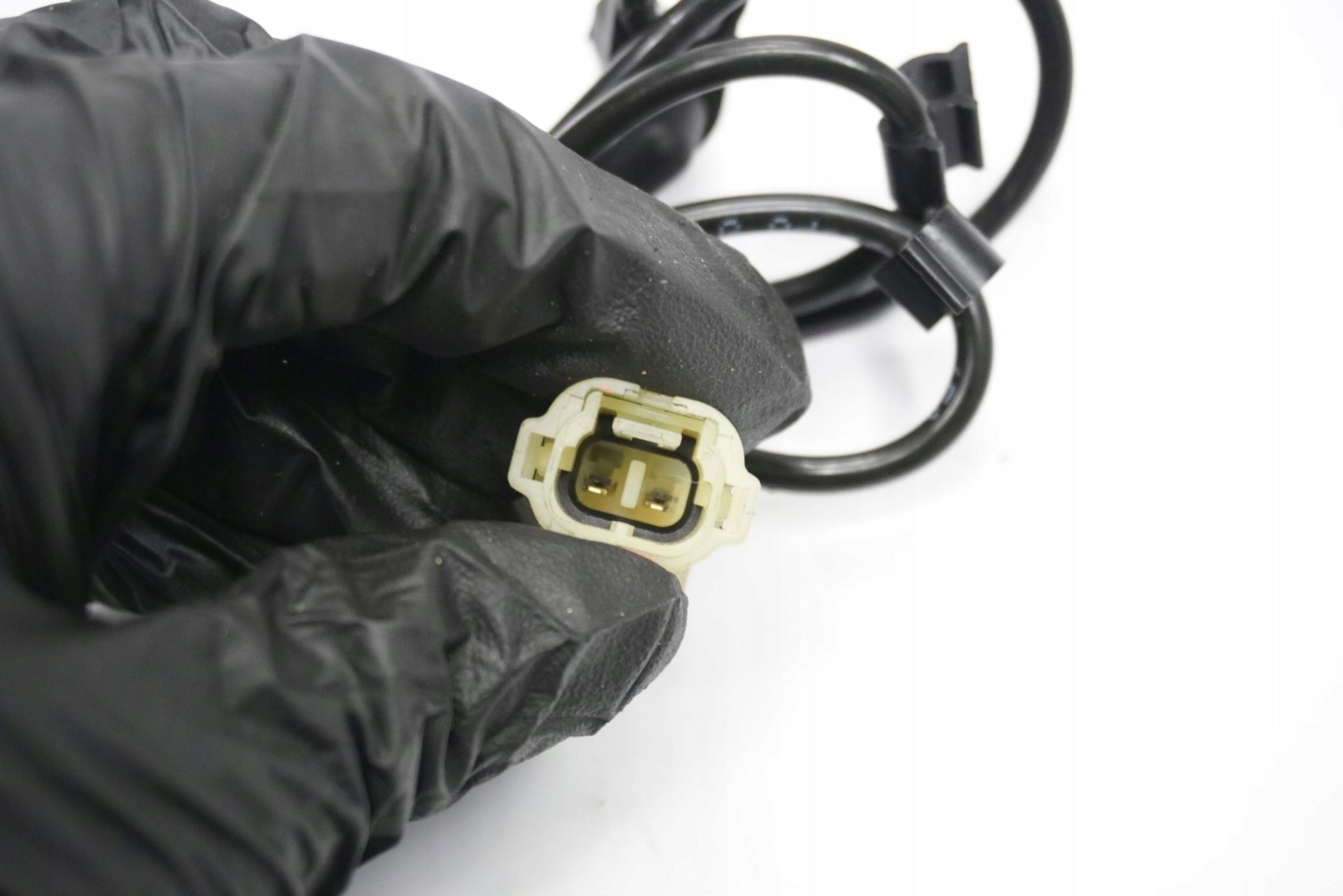 TRIUMPH TRIDENT 660 21- ABS Sensor vorne 5