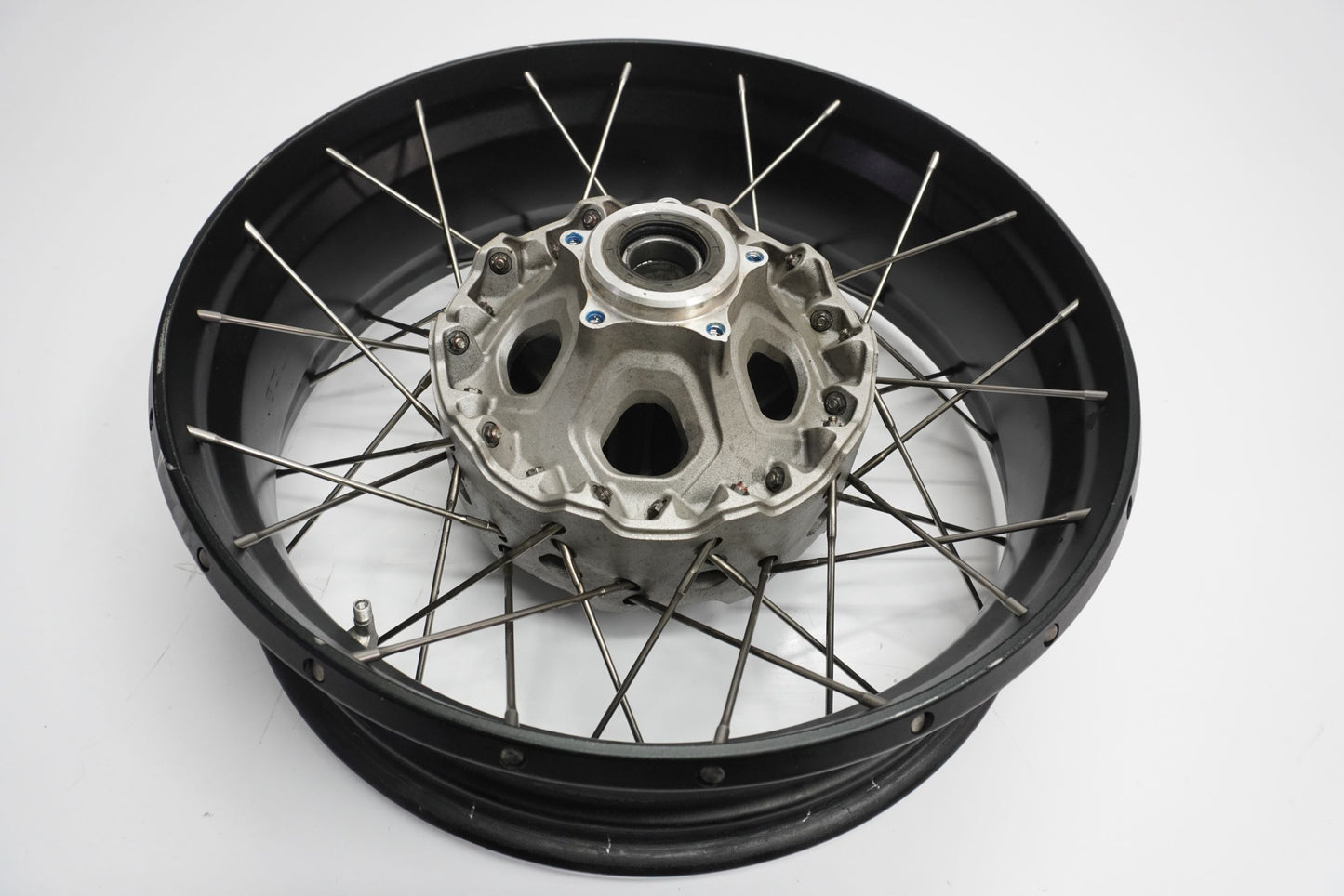 DUCATI MULTISTRADA 1200 S 10-15 Felge hinten Wheel Hinterrad 7