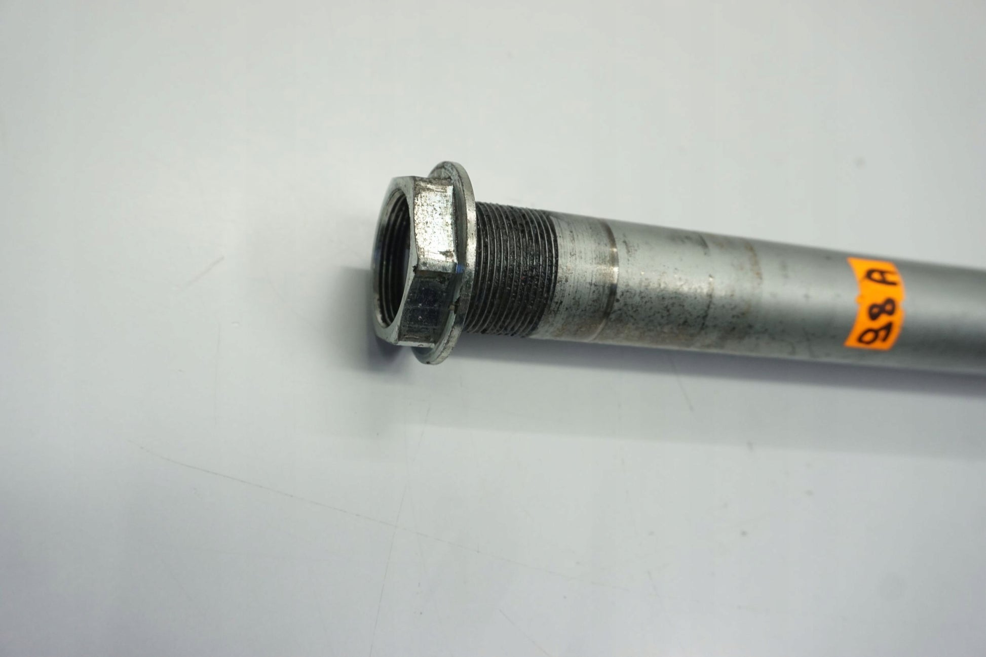 DUCATI MONSTER 937 21- Hinterachse Achse hinten Radachse rear axle 2