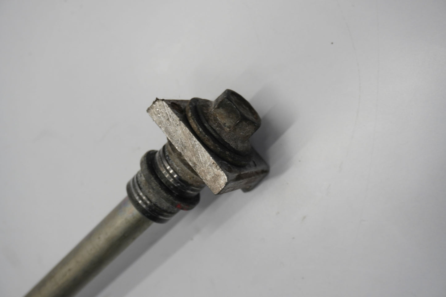 YAMAHA YZF-R 125 19-23 Hinterachse Achse hinten Radachse rear axle 4