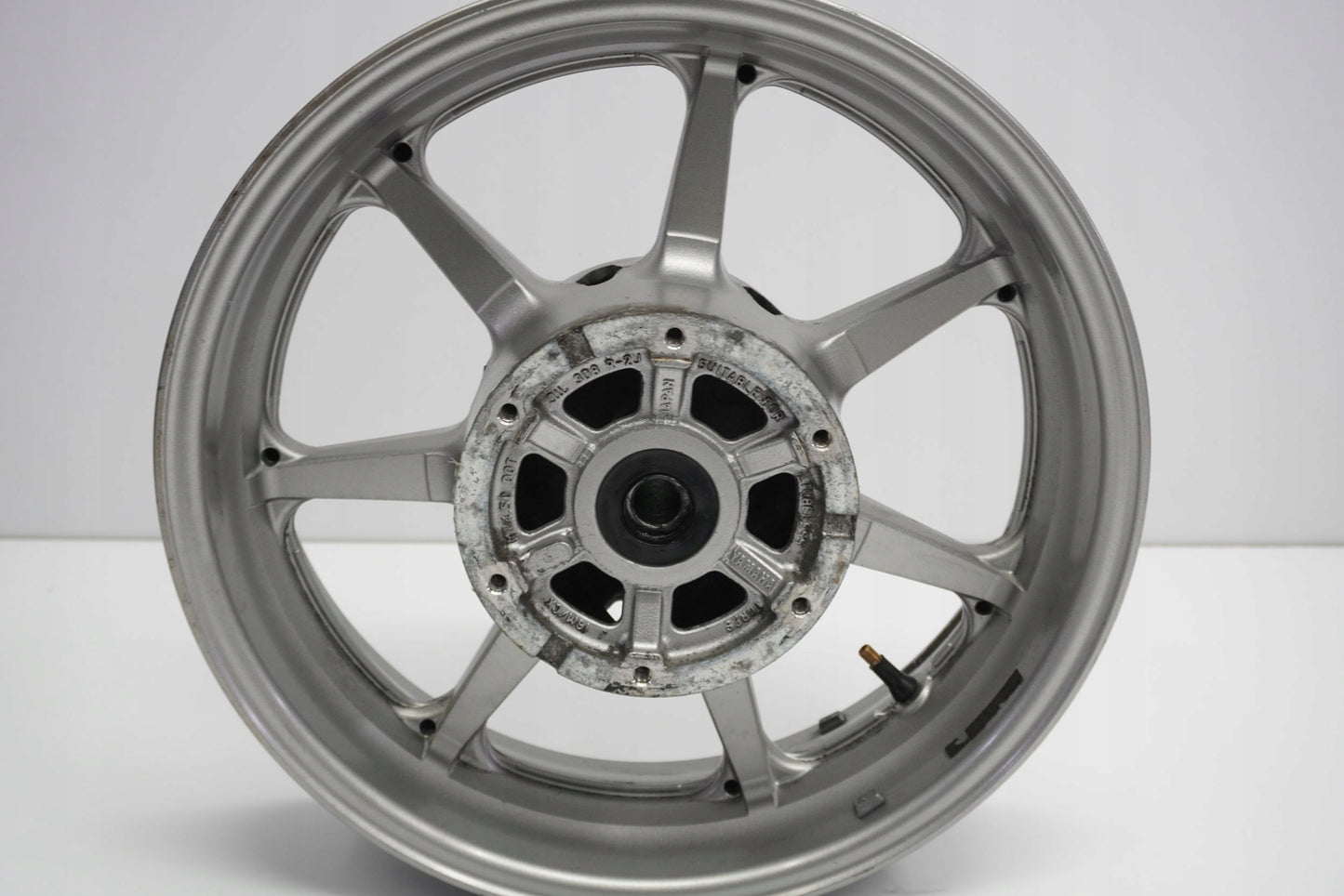 YAMAHA XVS 1300 A MIDNIGHT STAR 07-15 Felge hinten Wheel Hinterrad 5