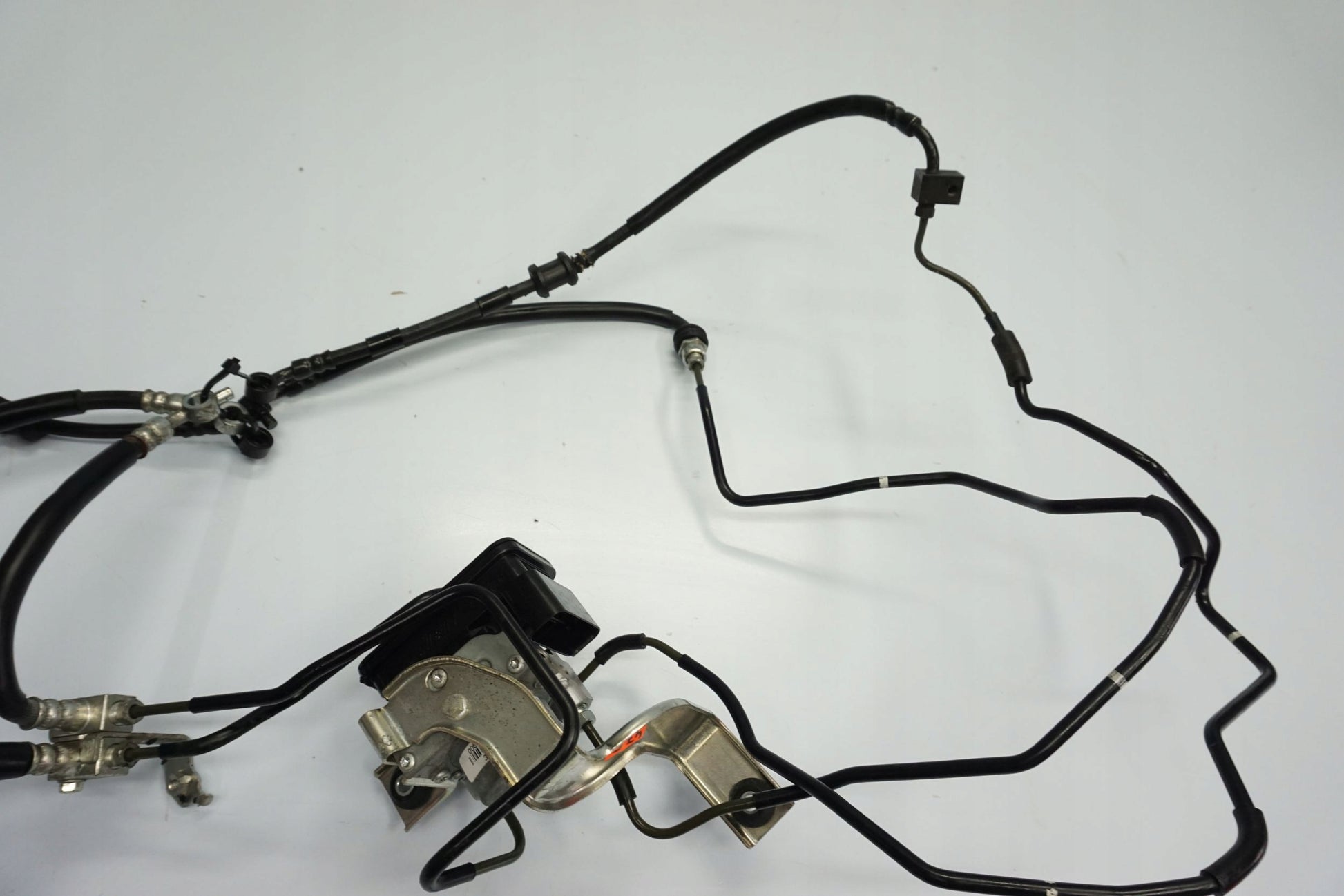 SUZUKI GSX-S 750 17-23 ABS Pumpe Druckmodulator 5