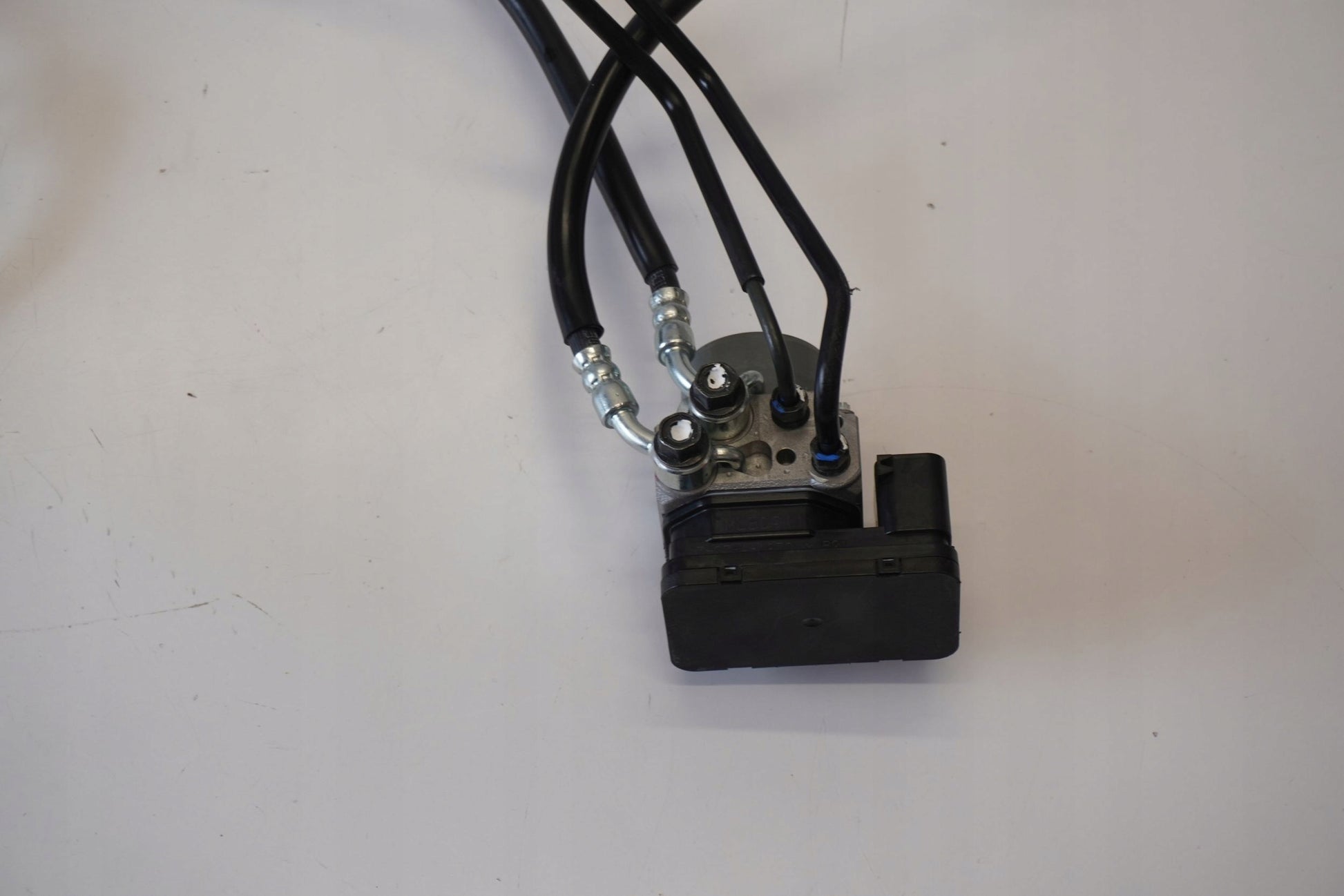 HONDA CB 750 HORNET 23- ABS Pumpe Druckmodulator 6