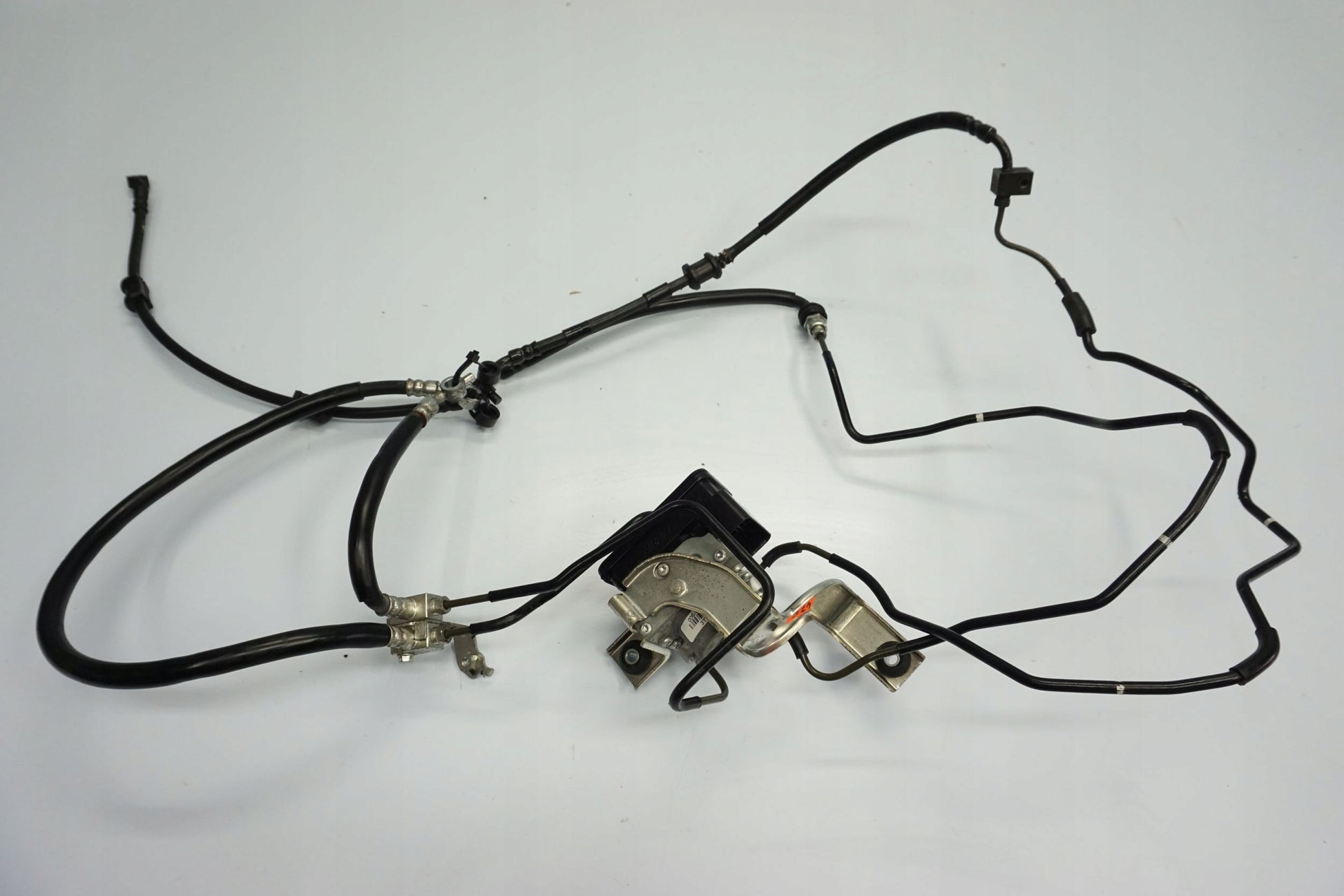 SUZUKI GSX-S 750 17-23 ABS Pumpe Druckmodulator 11