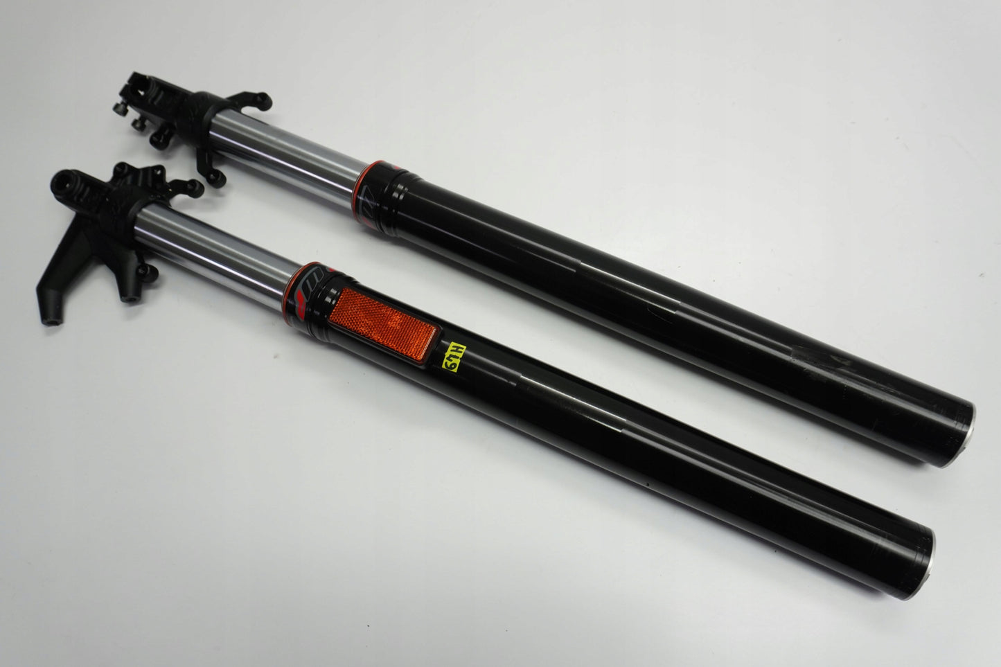 KTM 125 DUKE 17-23 Gabel Gabelholme Fork 10