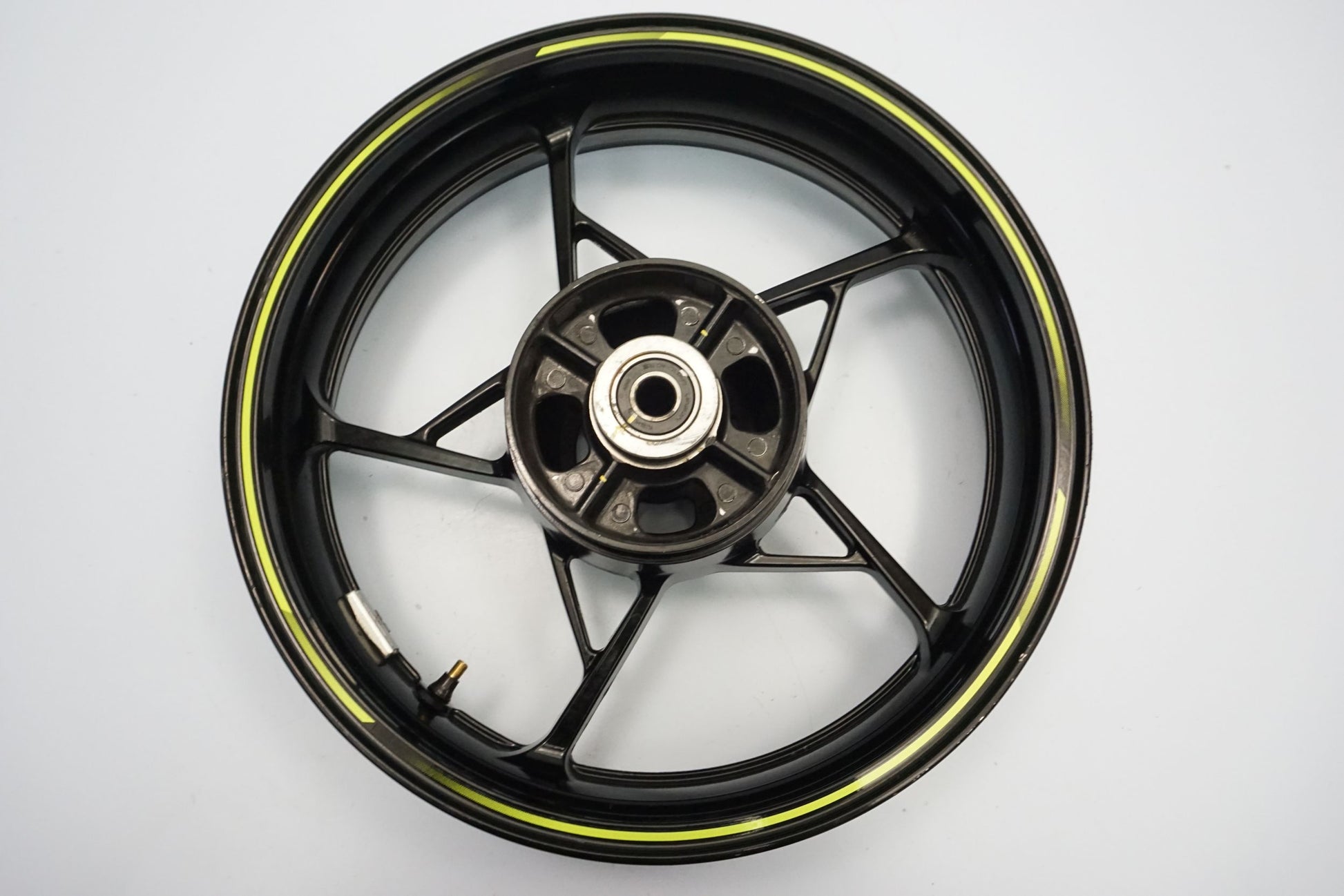 KAWASAKI Z 650 17-19 Felge hinten Wheel Hinterrad 5