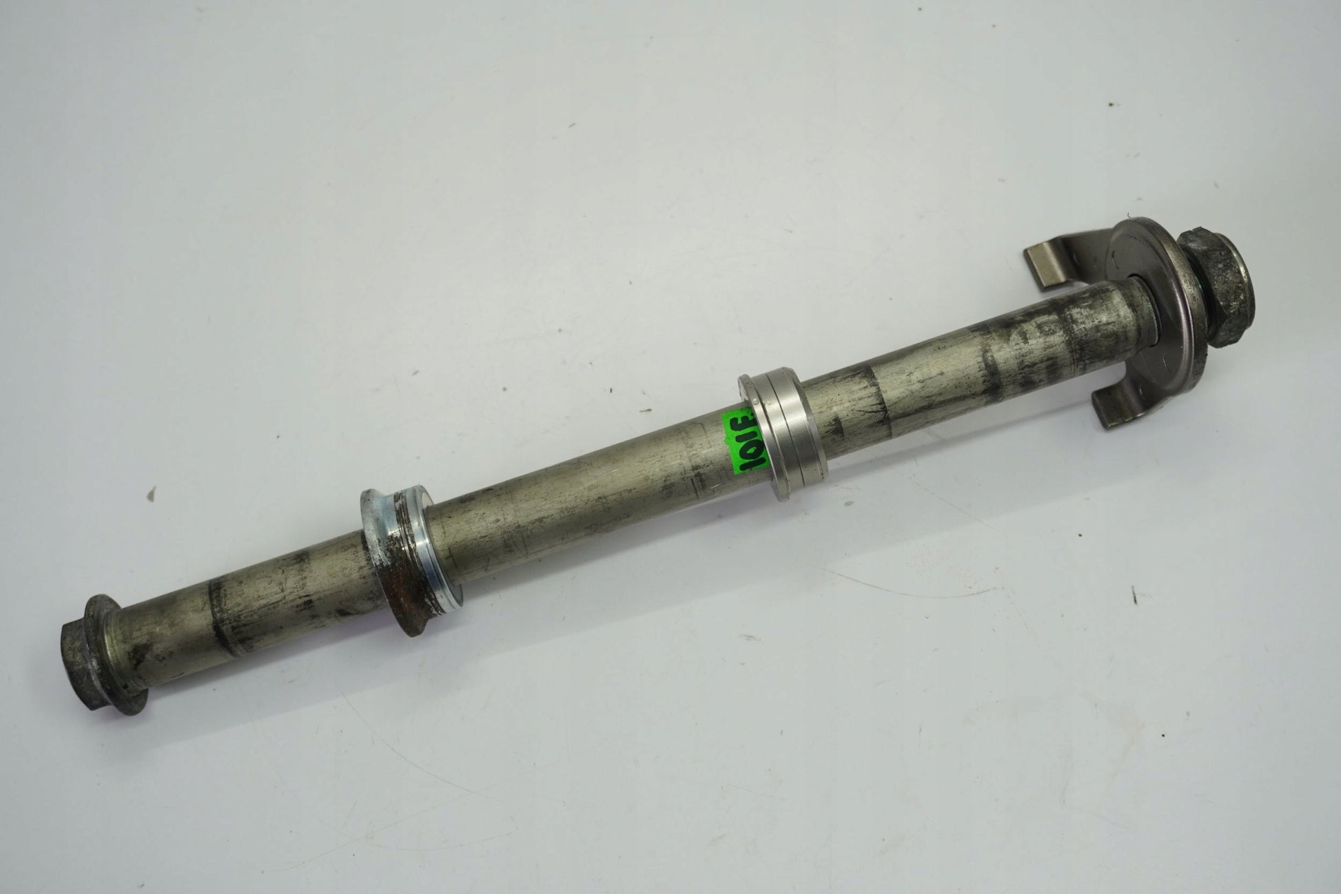 SUZUKI GSX-S 750 17-23 Hinterachse Achse hinten Radachse rear axle 4