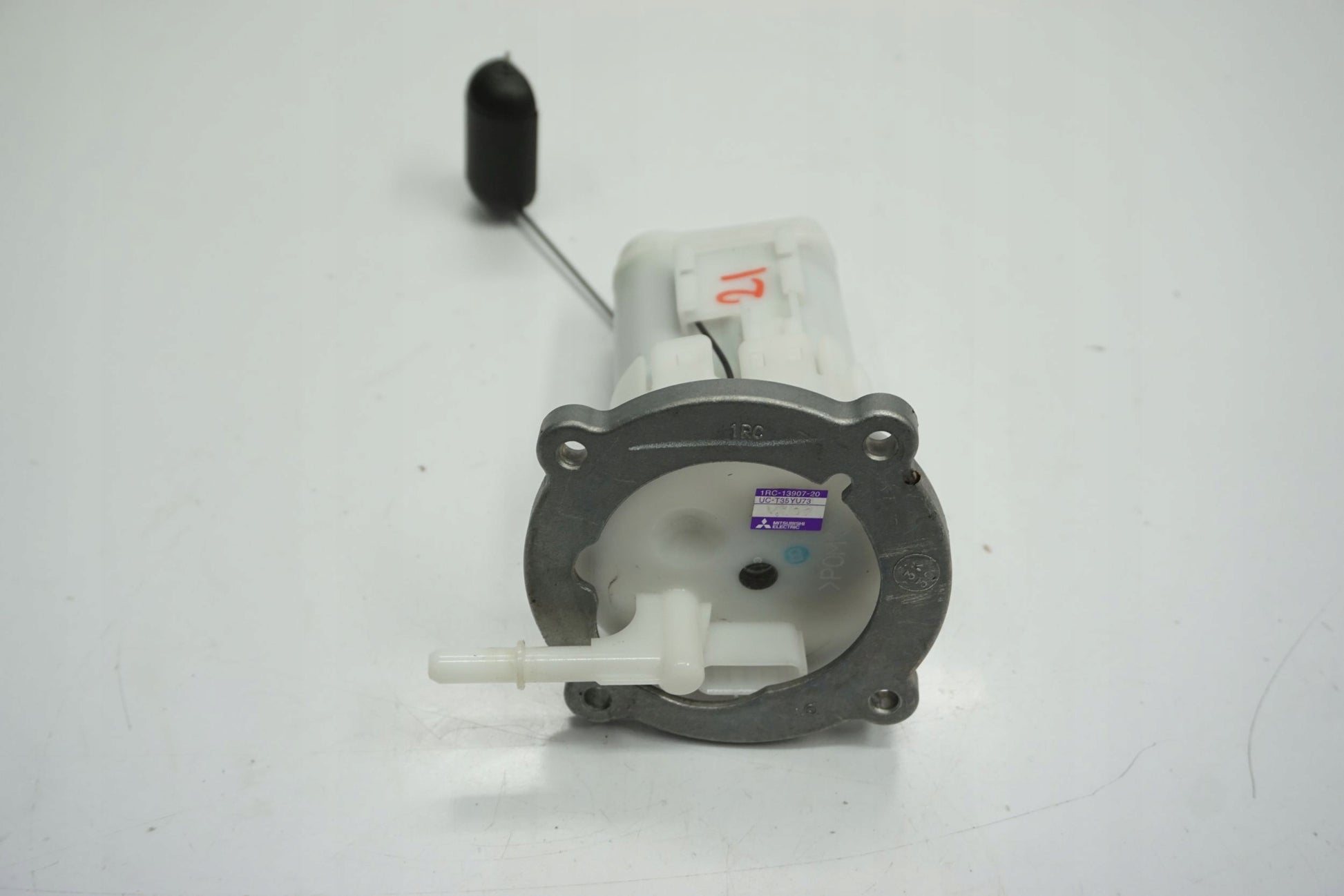 YAMAHA MT-09 24- Benzinpumpe Kraftstoffpumpe Fuel Pump 2