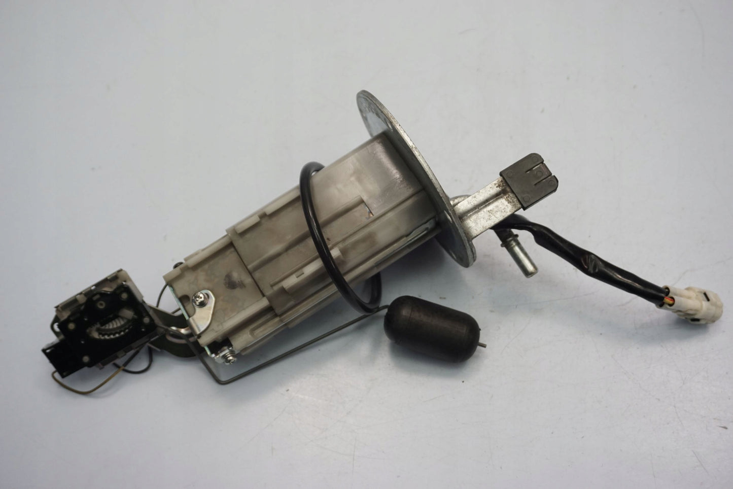 SUZUKI GSX-S 1000 F 15-20 Benzinpumpe Kraftstoffpumpe Fuel Pump