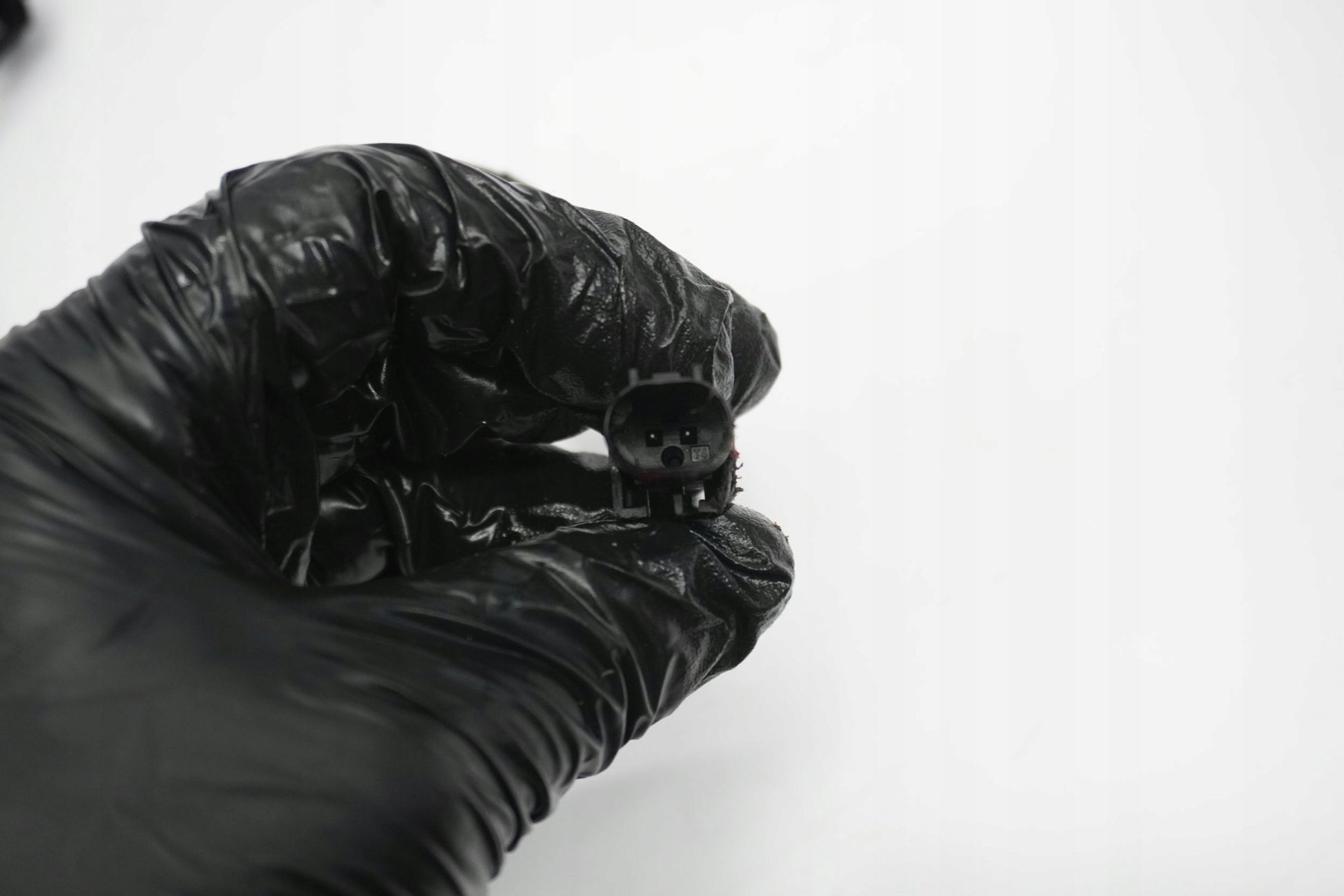 KAWASAKI ZX-10R 1000 23- ABS Sensor vorne 2