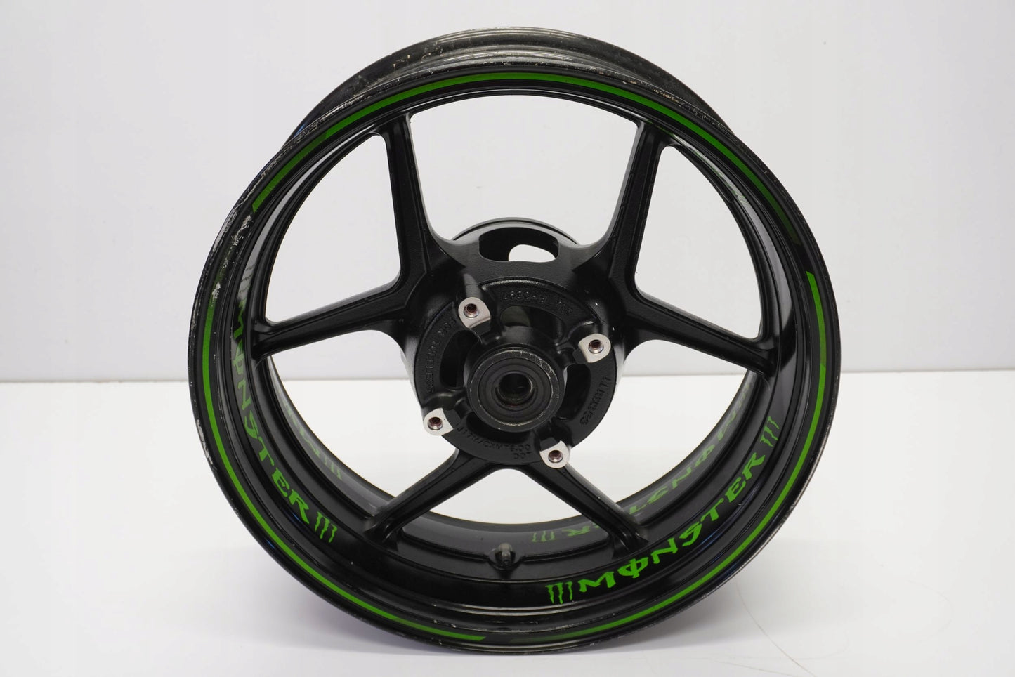 KAWASAKI Z1000 10-13 Felge hinten Wheel Hinterrad 2