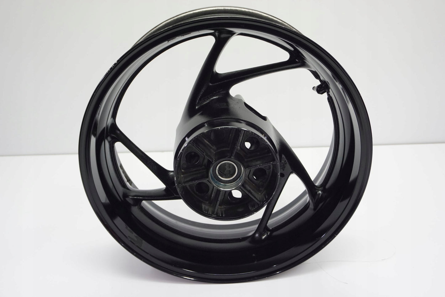 SUZUKI GSX-S 1000 GT 22- Felge hinten Wheel Hinterrad 3