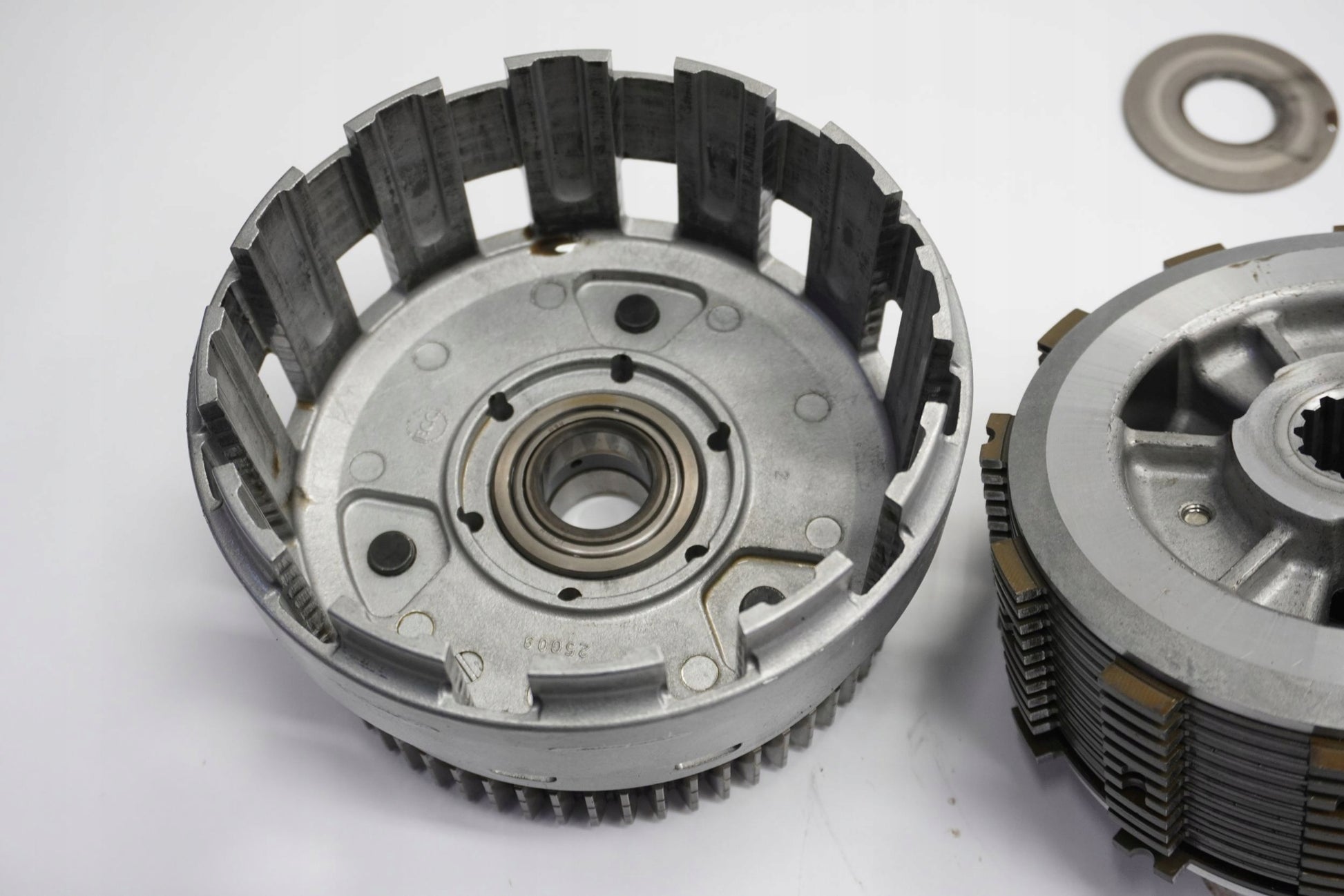 DUCATI SUPERSPORT S 937 17- Kupplung Kupplungskorb Clutch 4