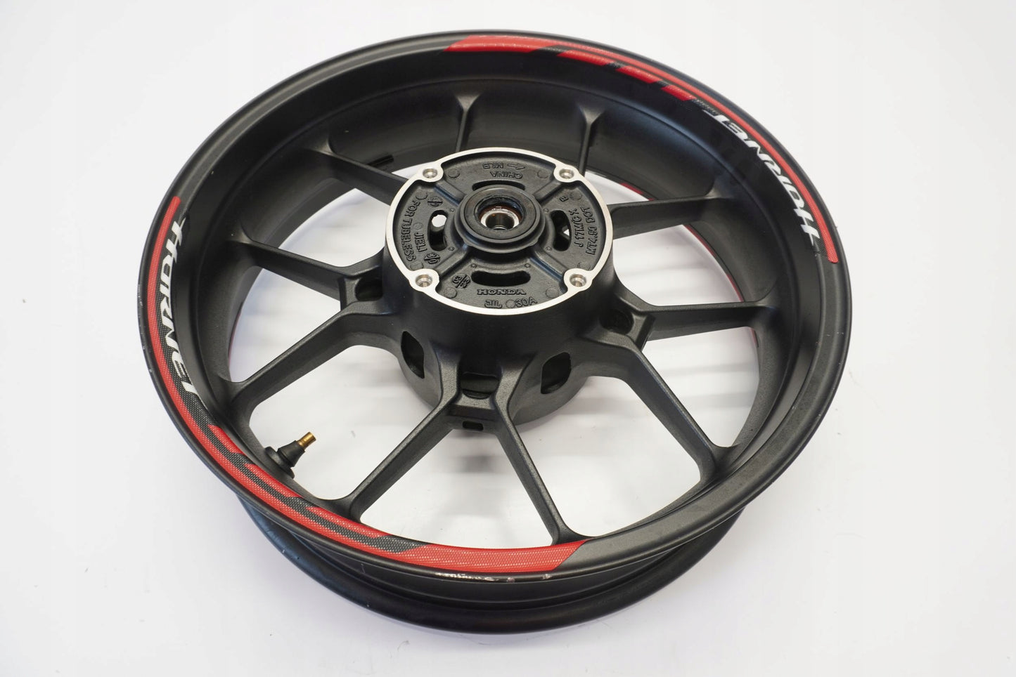 HONDA CB 750 HORNET 23- Felge hinten Wheel Hinterrad 17