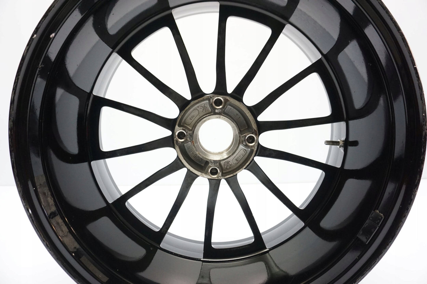 DUCATI DIAVEL 1200 Felge hinten Wheel Hinterrad 10