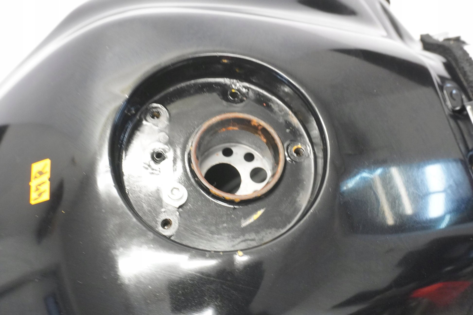 YAMAHA FZ1 1000 N FAZER RN16 06-15 Kraftstofftank Benzintank Fuel Tank 9