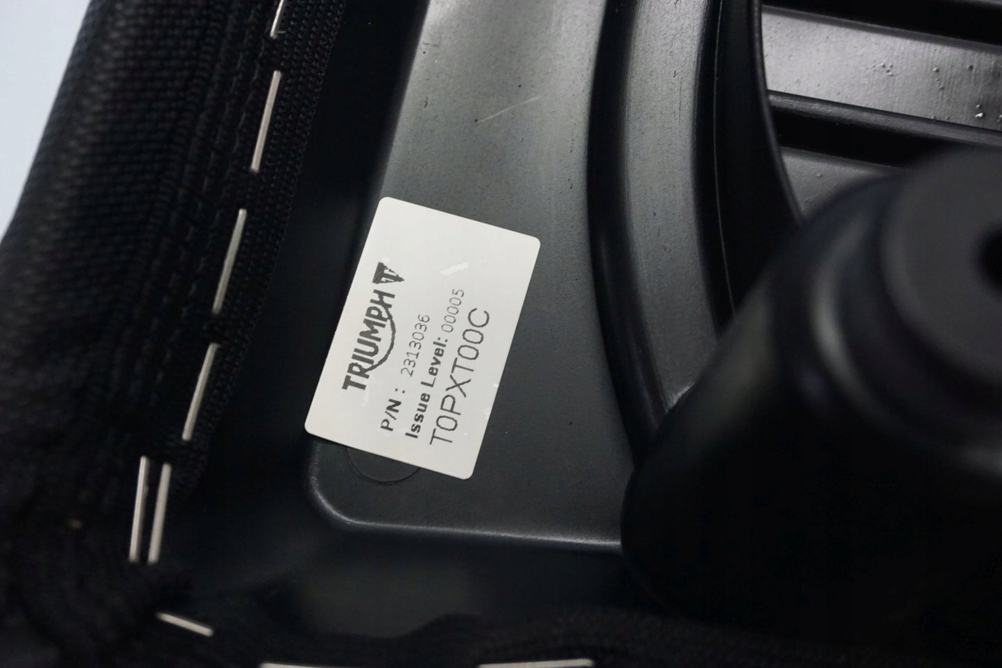 TRIUMPH TIGER 1200 RALLY EXPLORER 22- Sitzbank Sozius Sitz hinten seat Sitzheizung 6