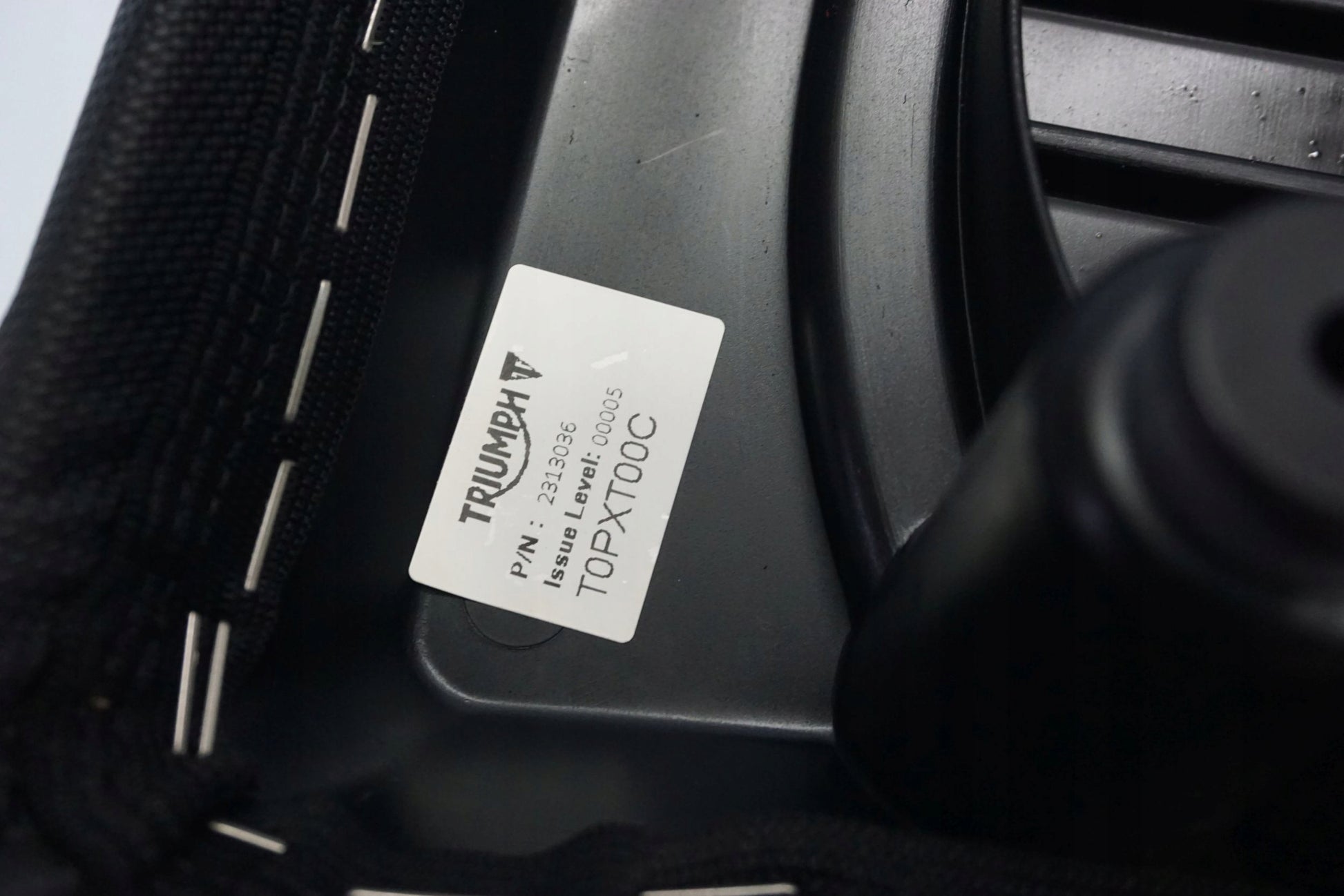 TRIUMPH TIGER 1200 RALLY EXPLORER 22- Sitzbank Sozius Sitz hinten seat Sitzheizung 6