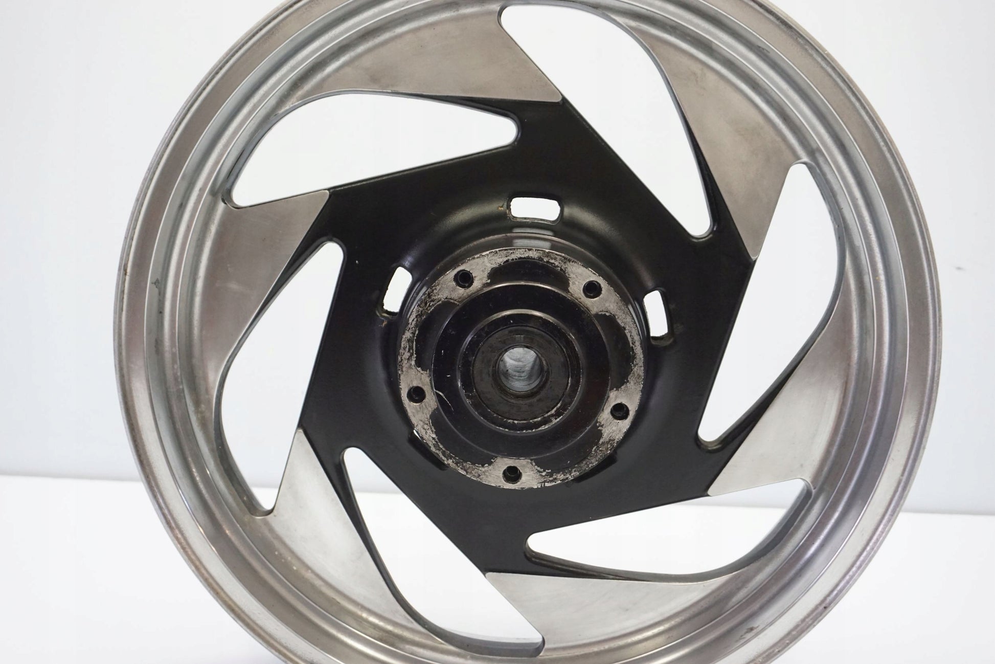 SUZUKI M 1800 R INTRUDER 06- Felge vorne Wheel Vorderrad 8