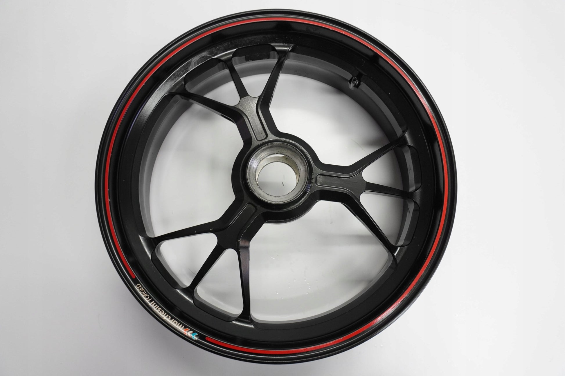 DUCATI PANIGALE 1299 15-18 Felge hinten Wheel Hinterrad 9