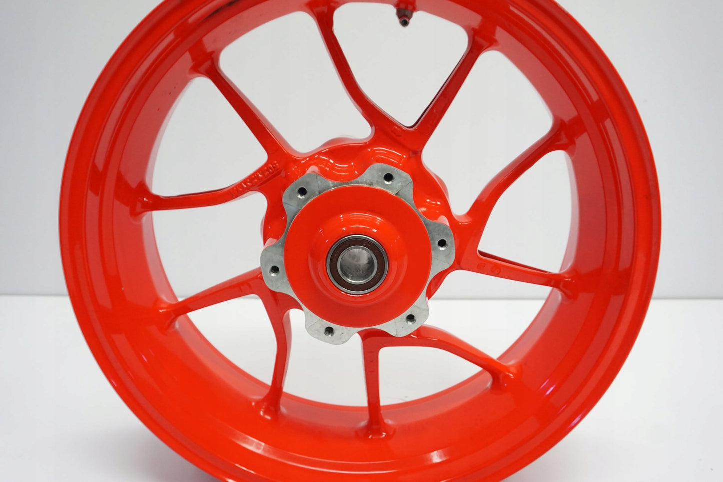 DUCATI MONSTER 937 21- Felge hinten Wheel Hinterrad 2