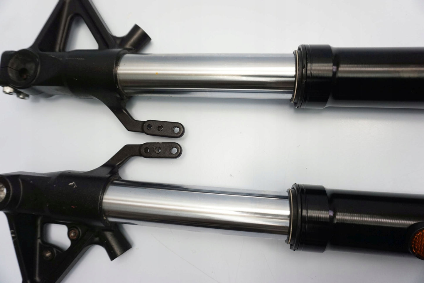 TRIUMPH TIGER SPORT 1050 16- Gabel Gabelholme Fork 15